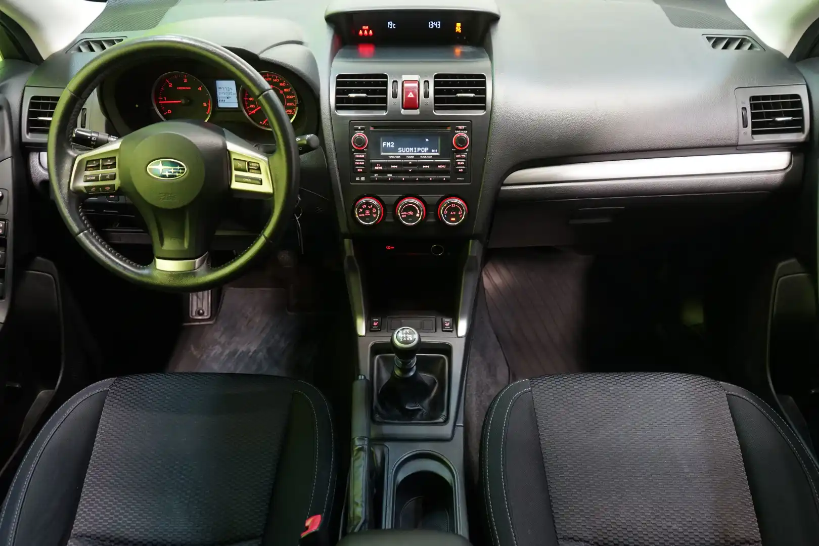 car-image