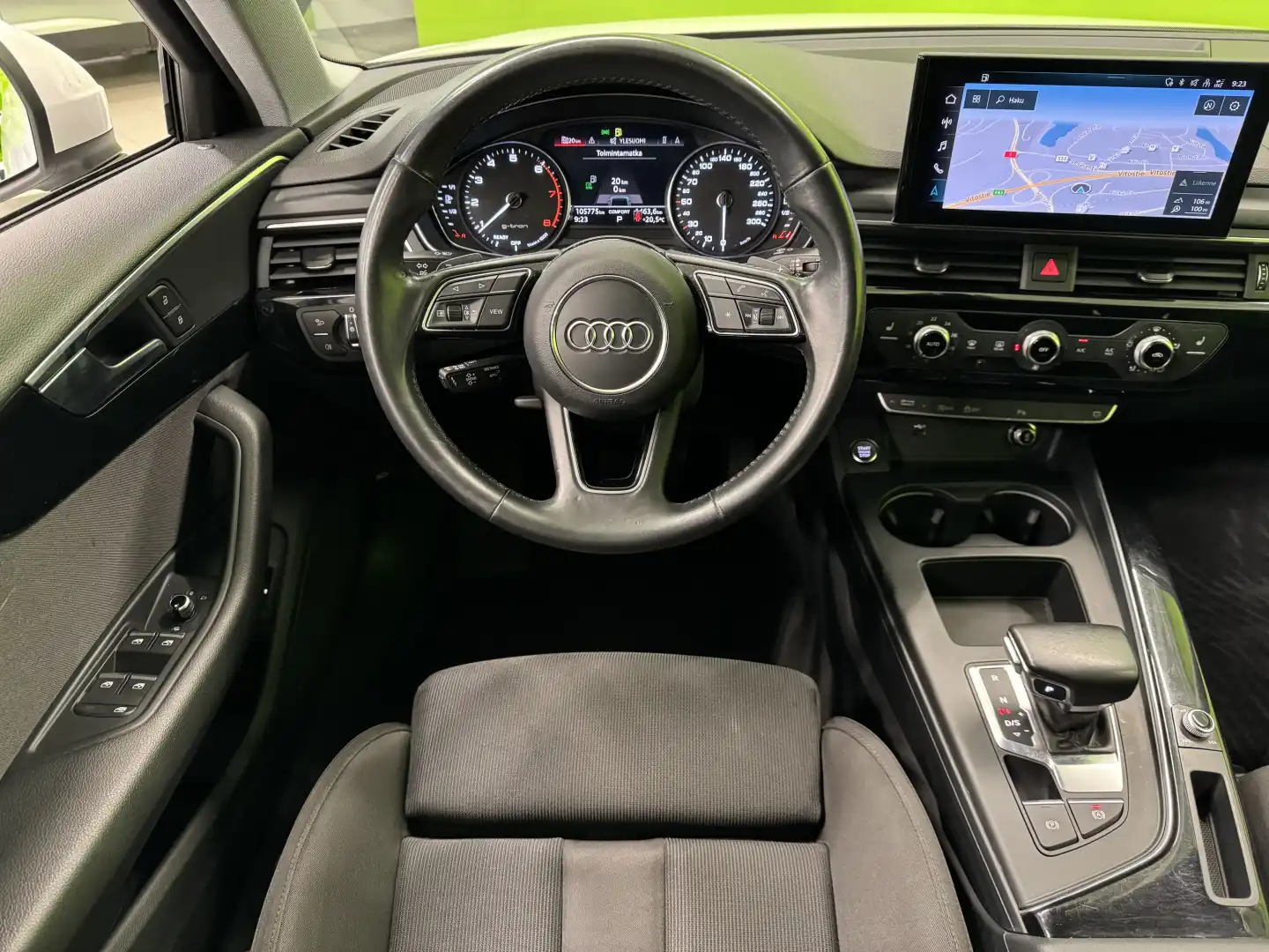 car-image