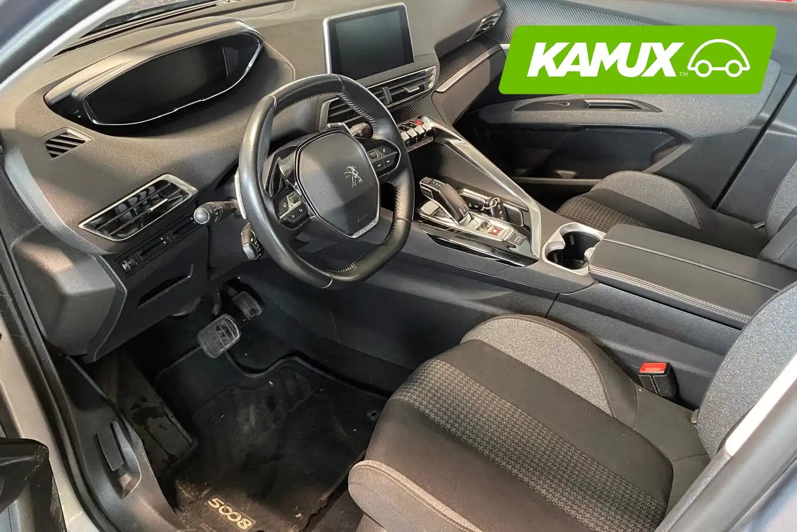 car-image