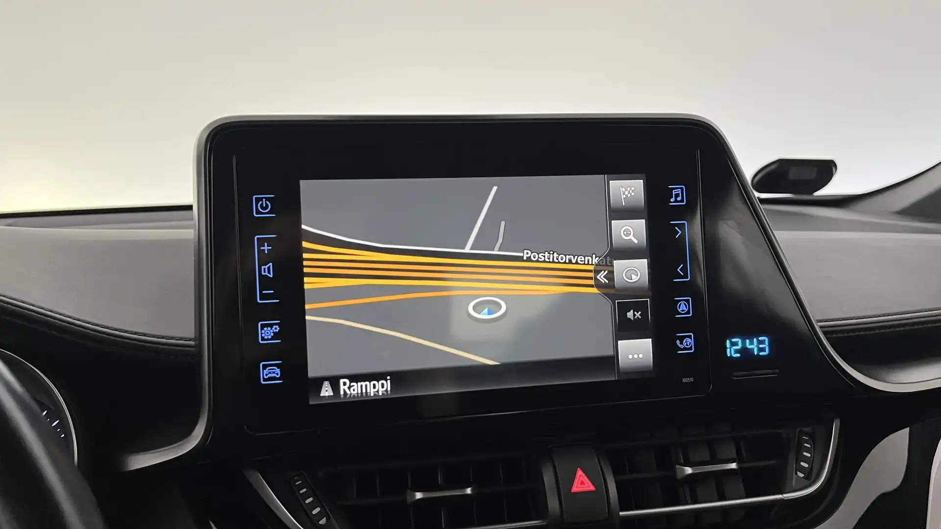 car-image