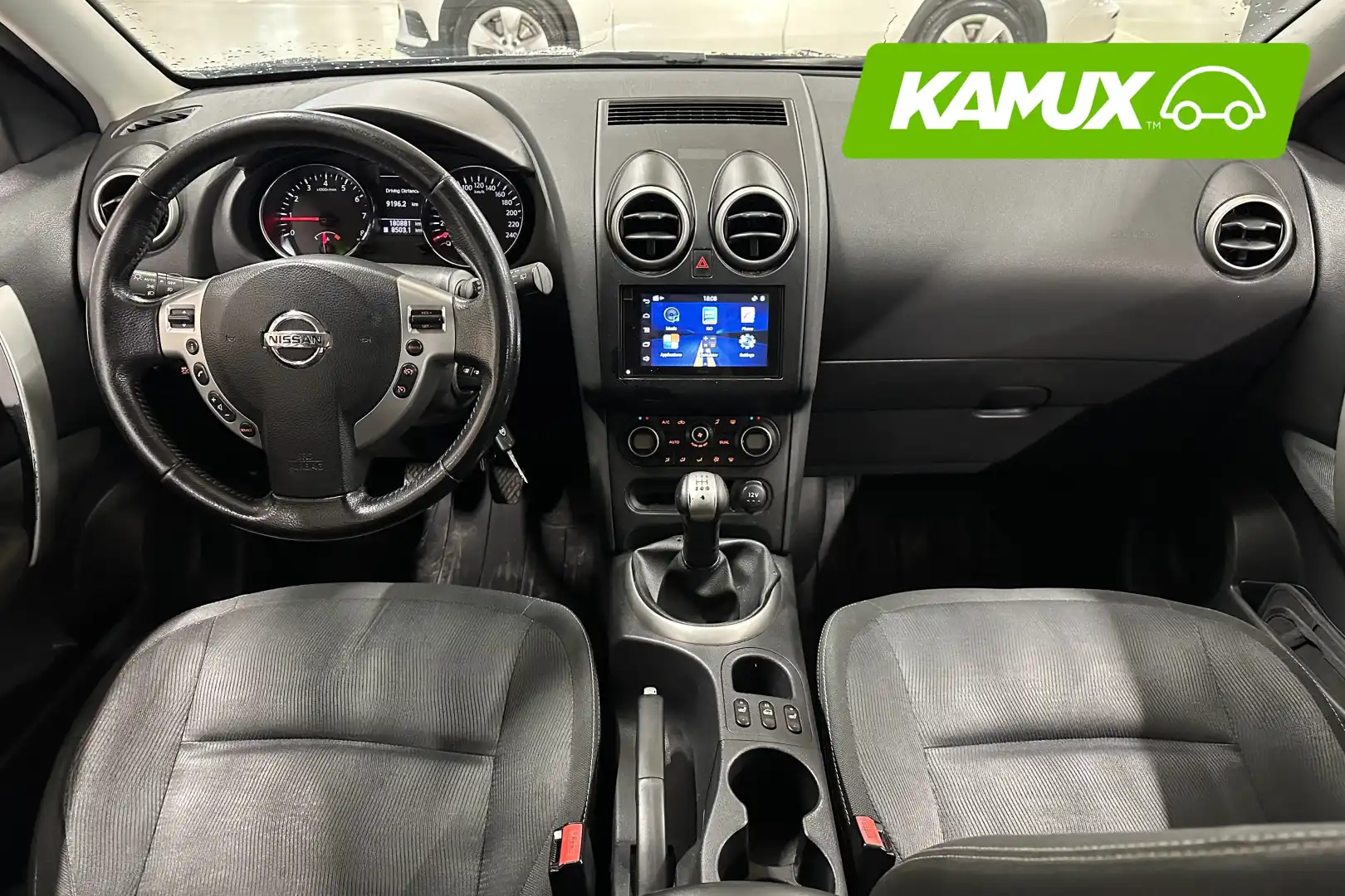 car-image