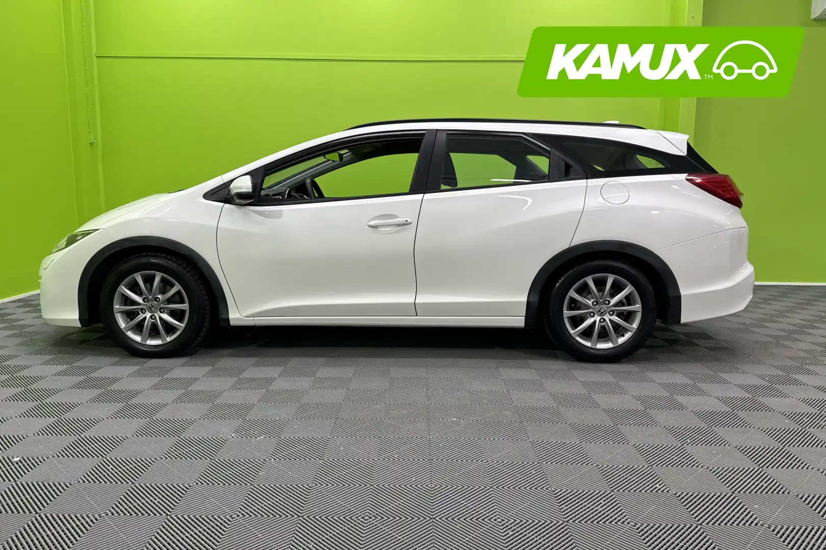 car-image