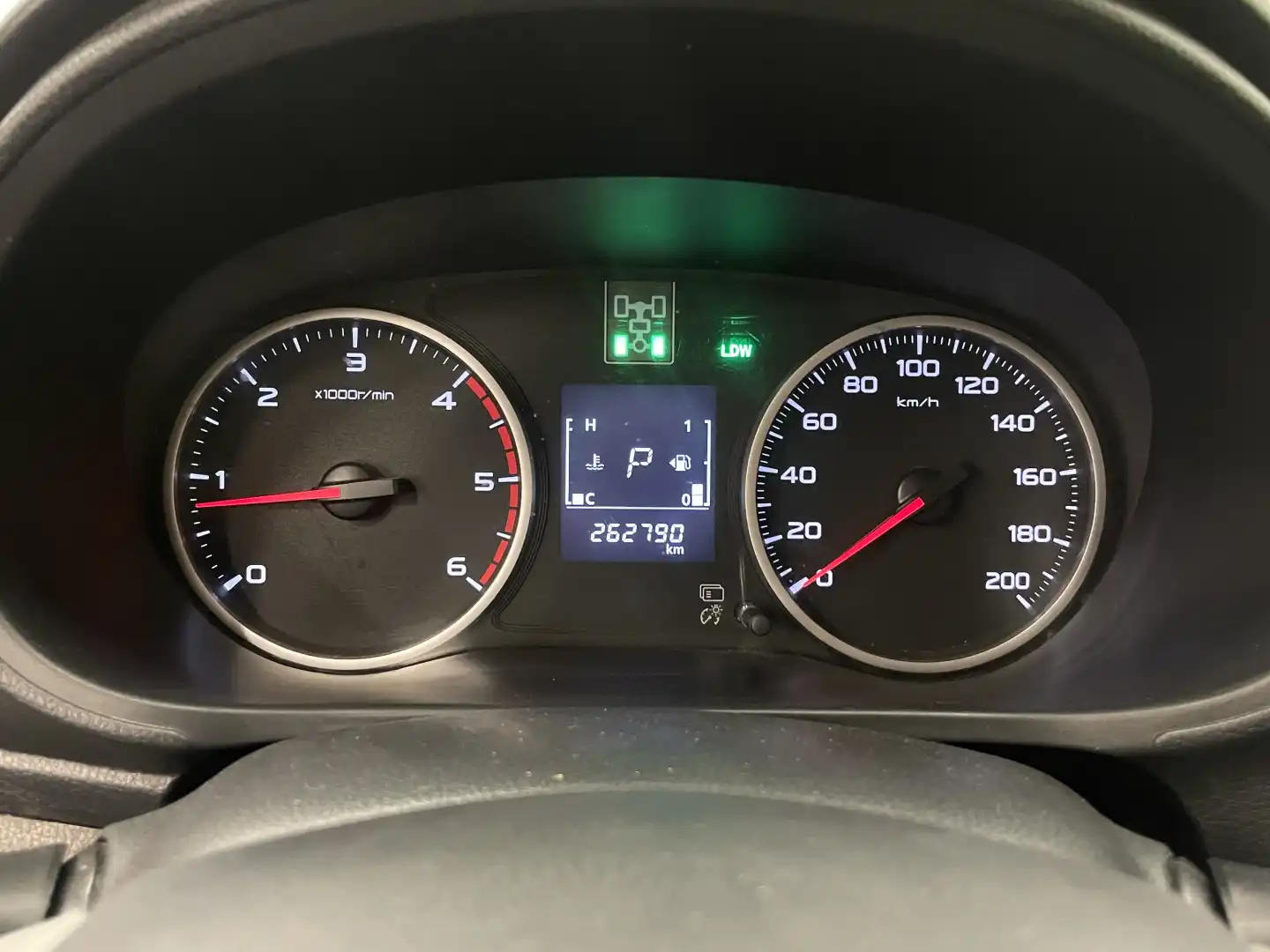 car-image