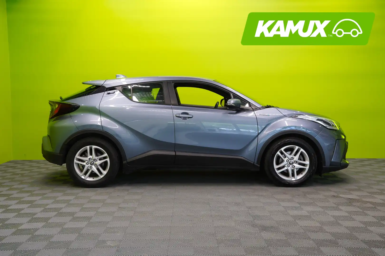 car-image