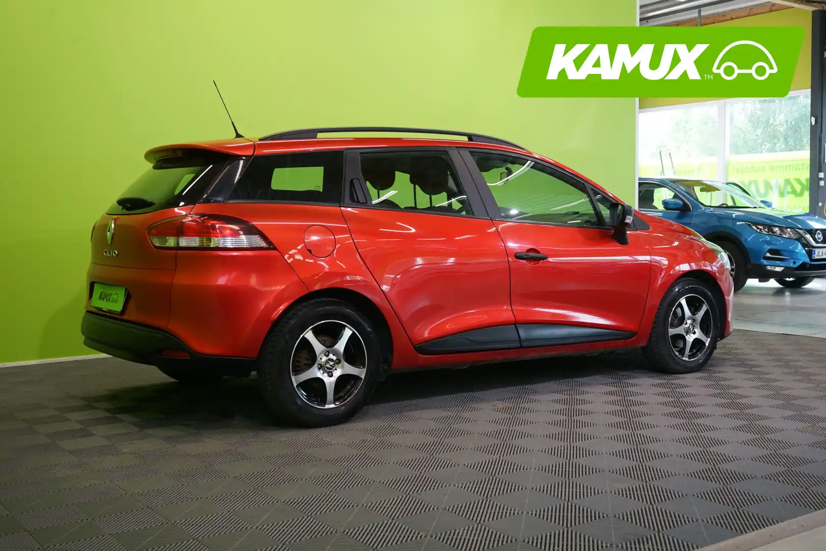 car-image