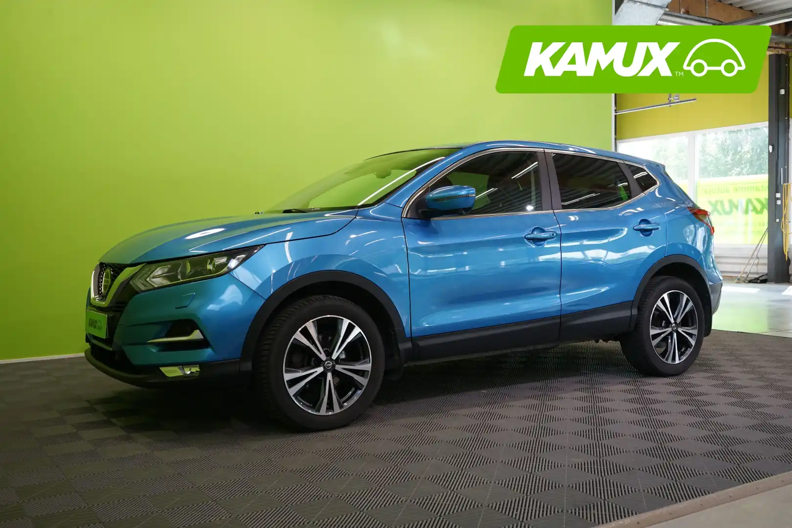 car-image