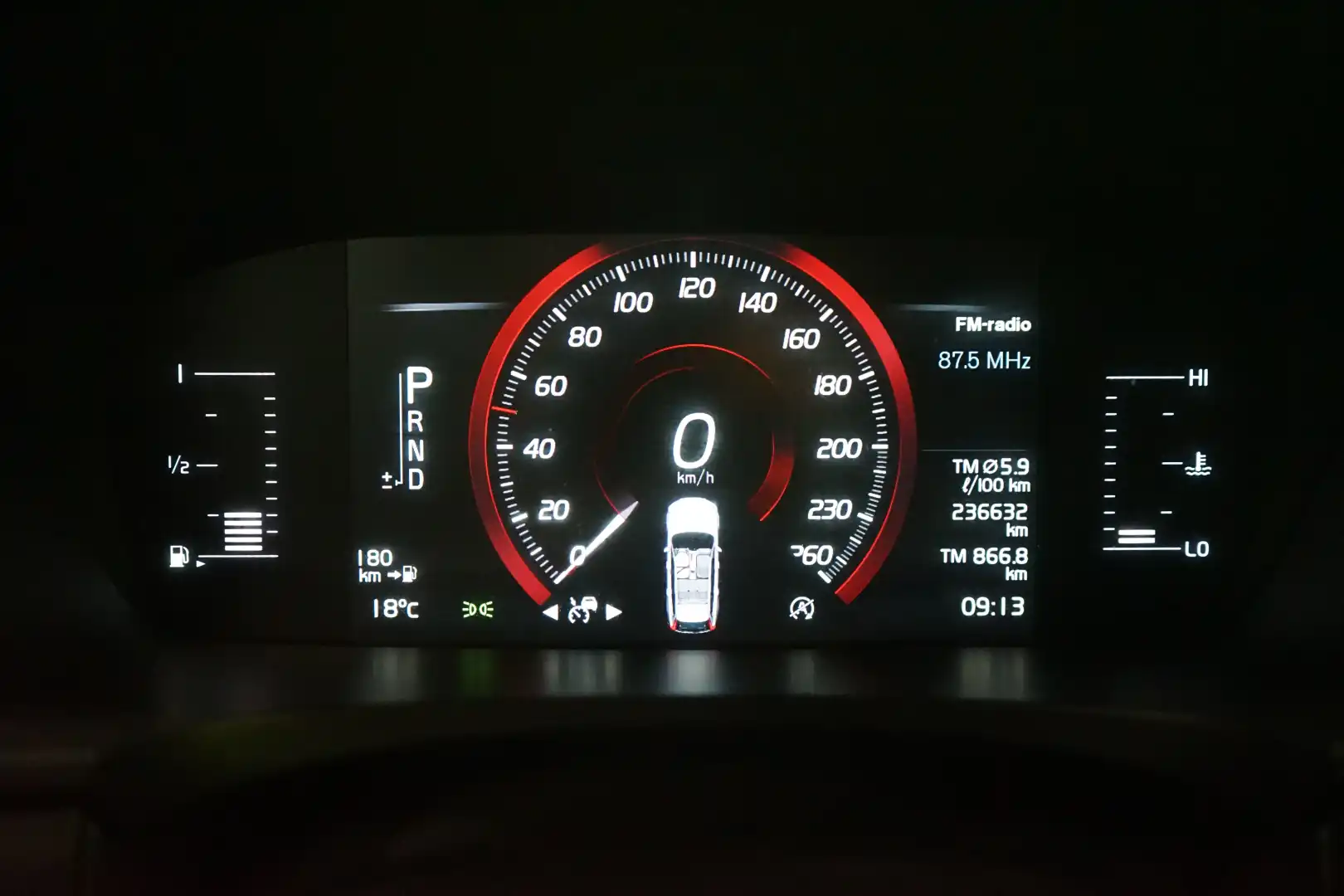 car-image