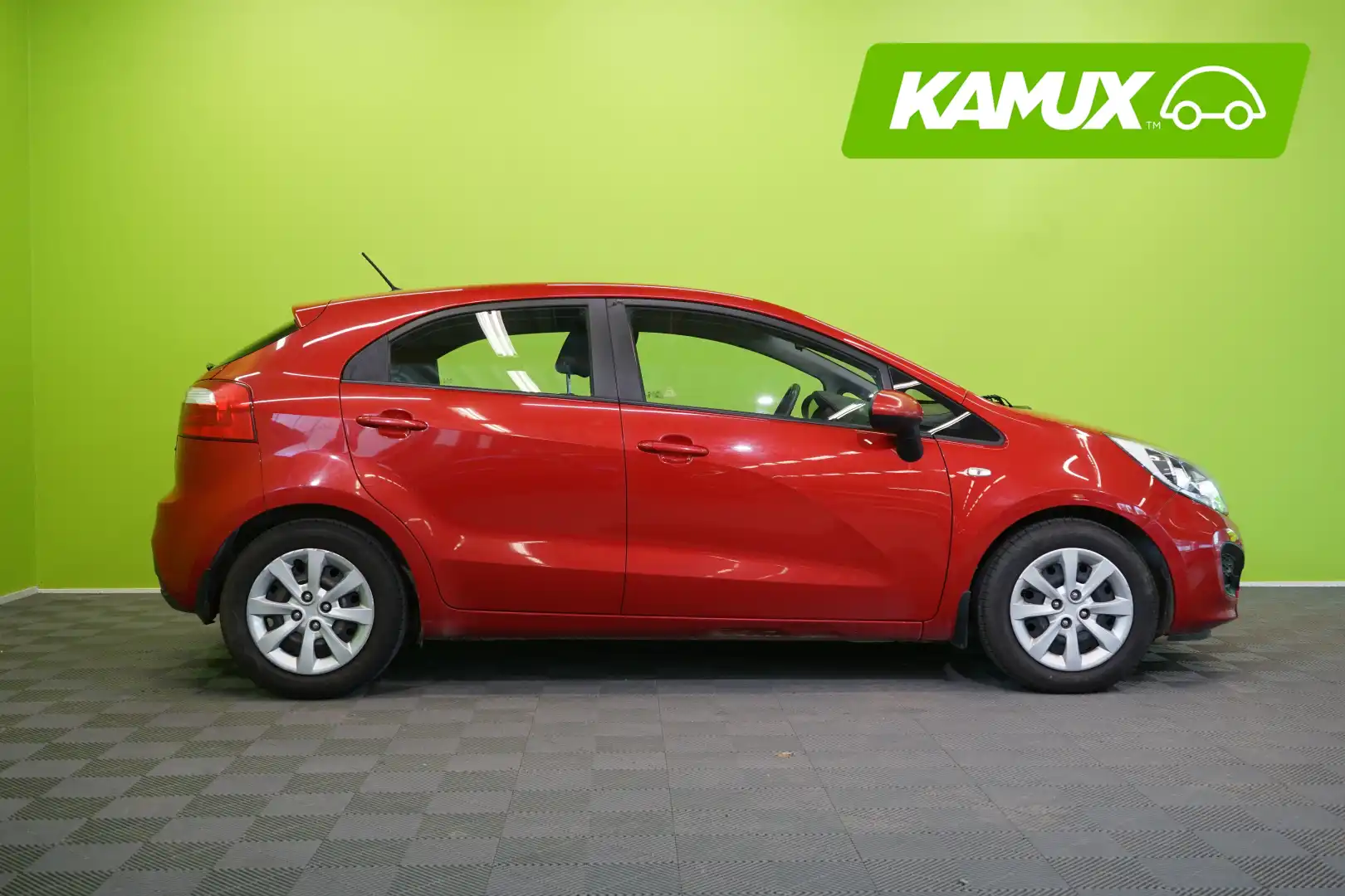 car-image