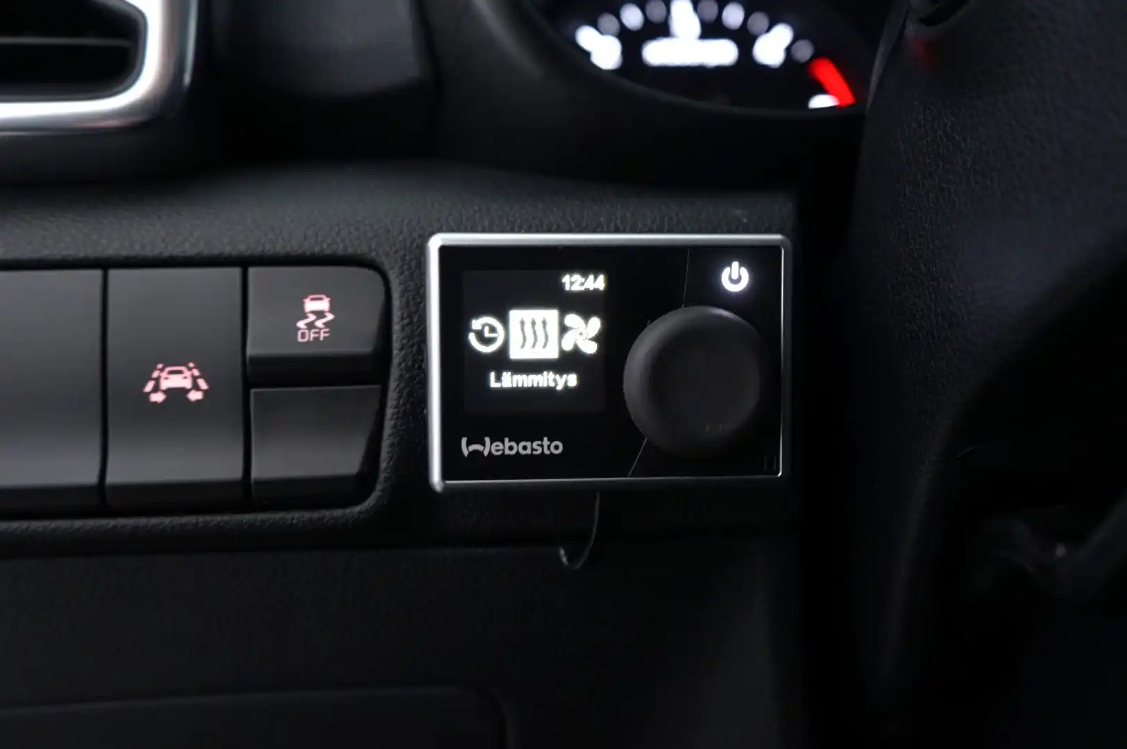 car-image