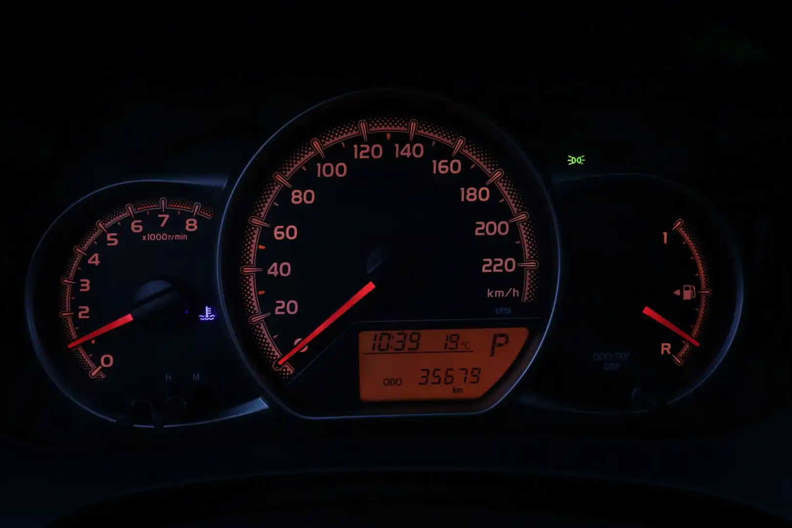 car-image