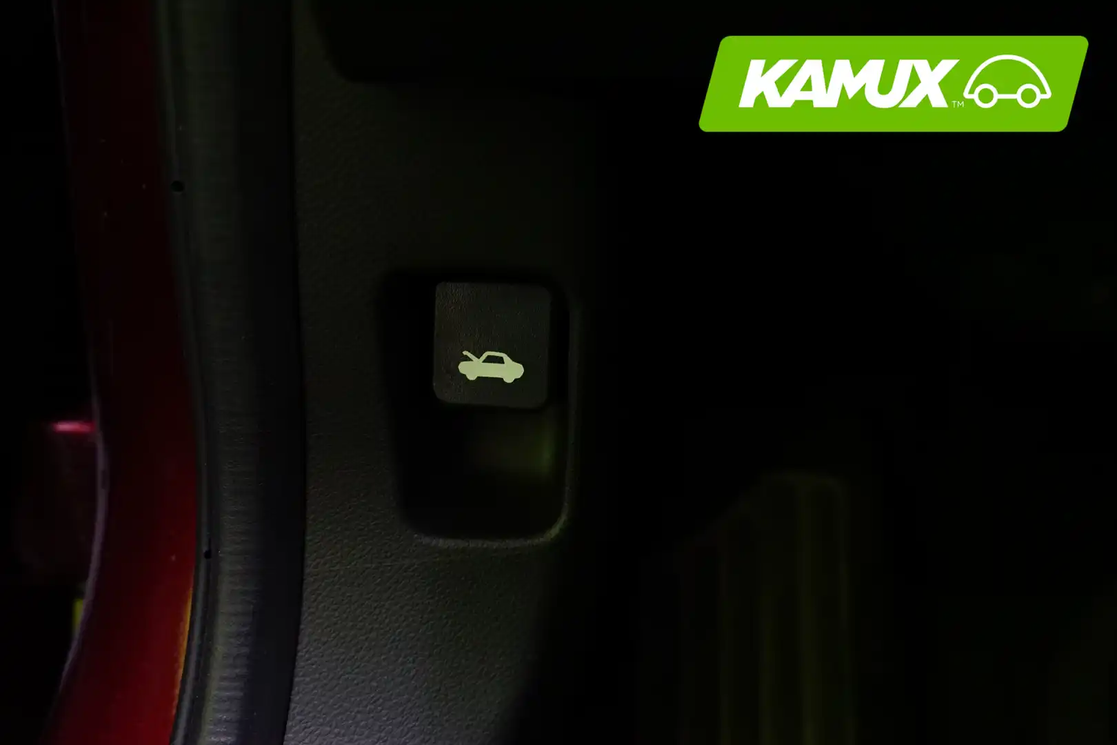 car-image