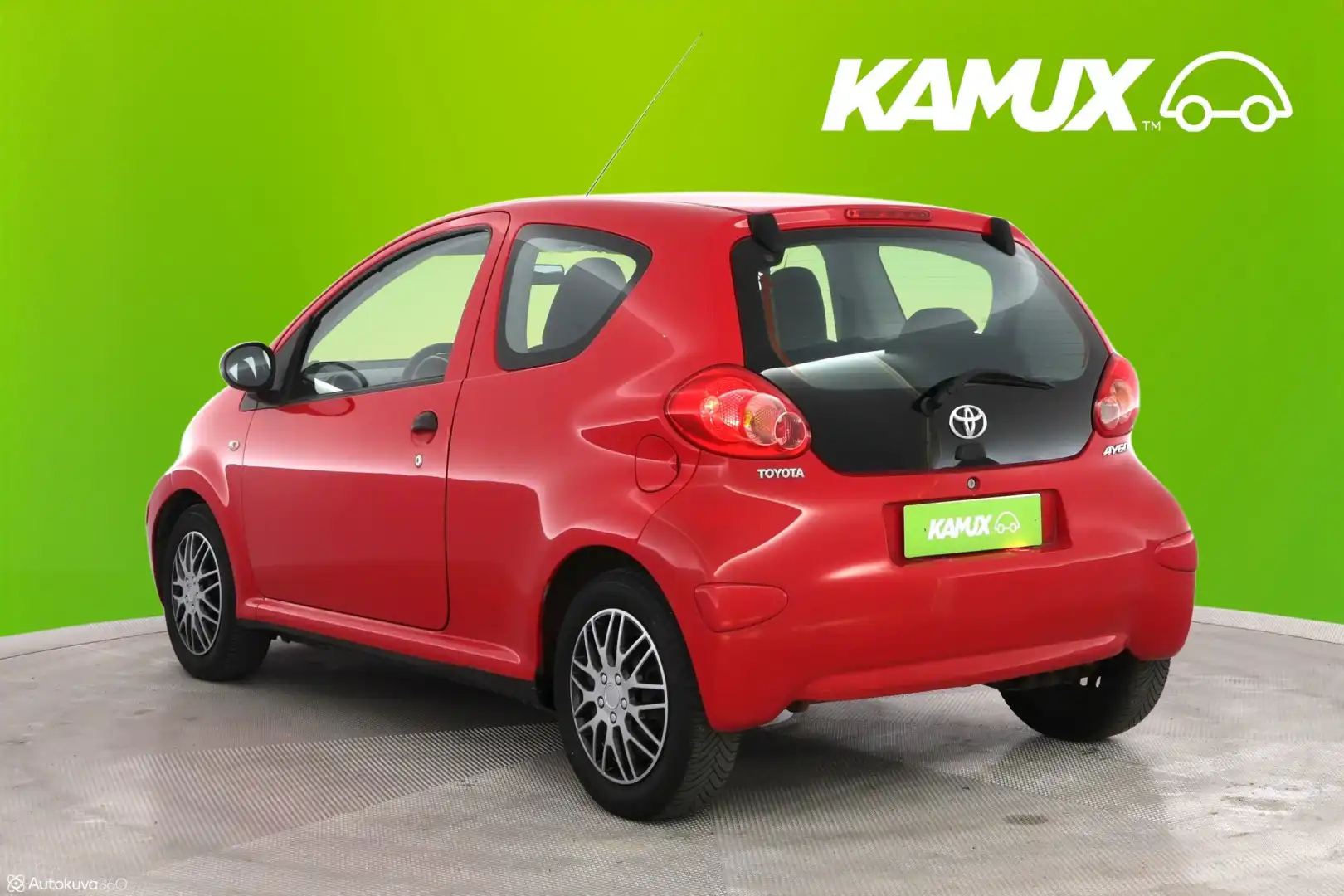 car-image