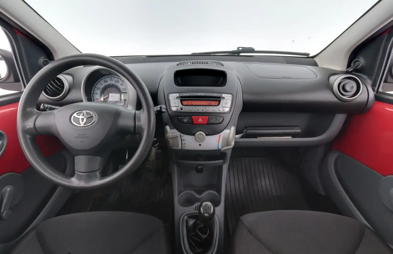 car-image