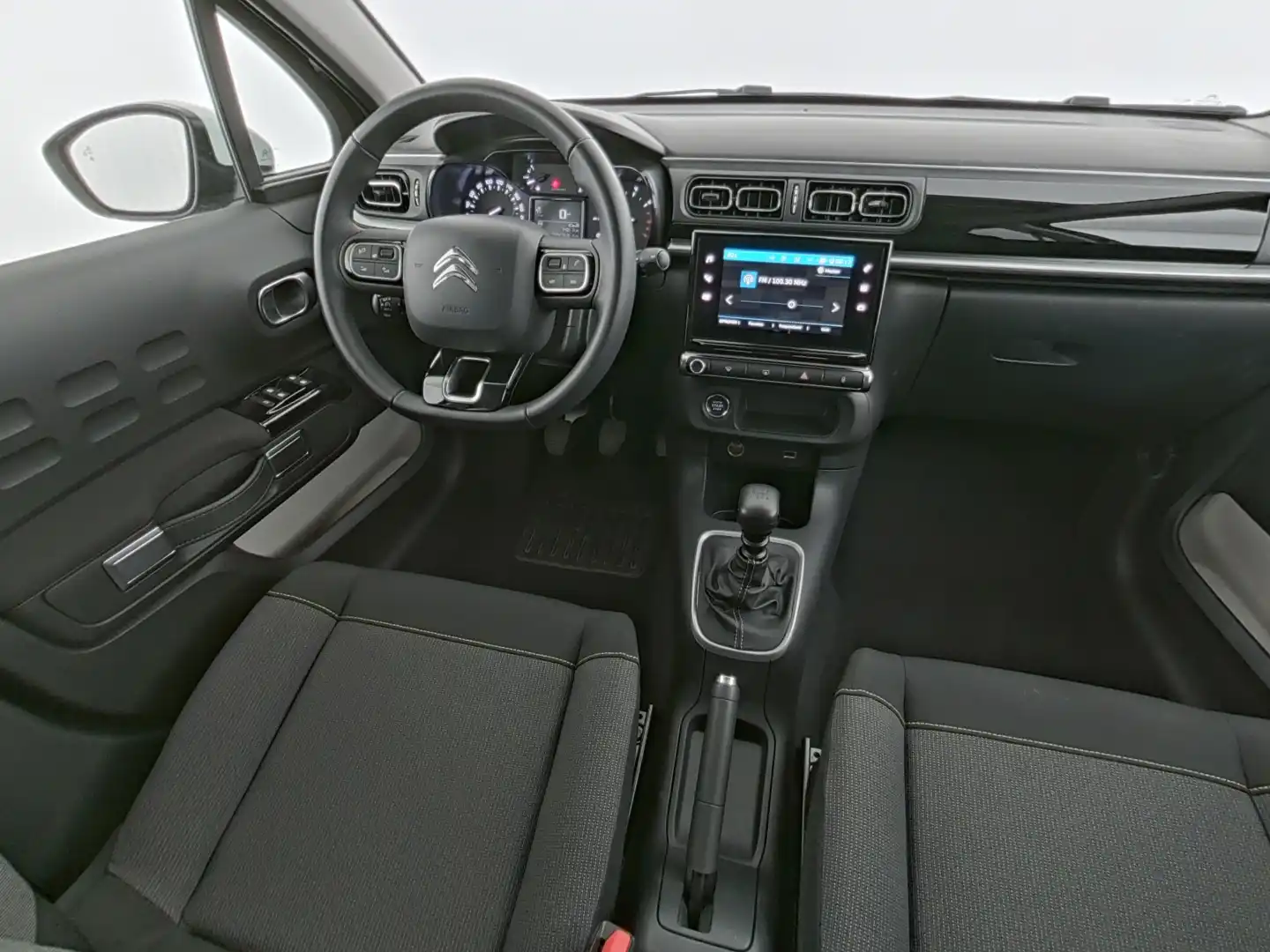car-image