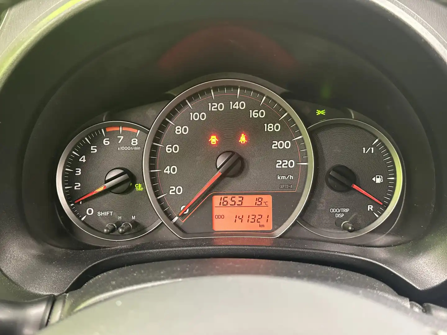 car-image