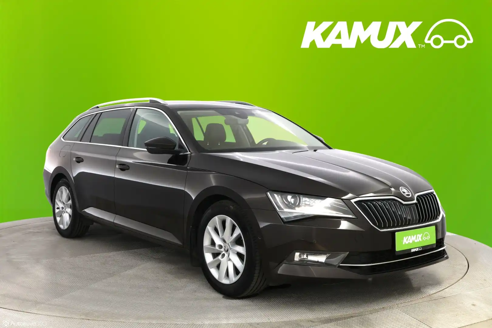 car-image
