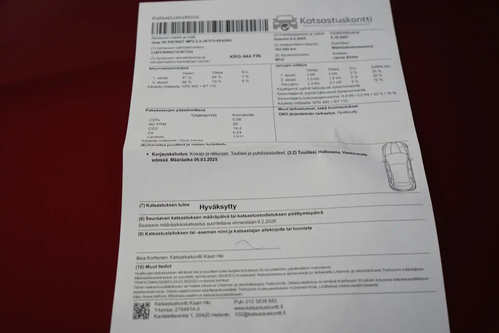 car-image