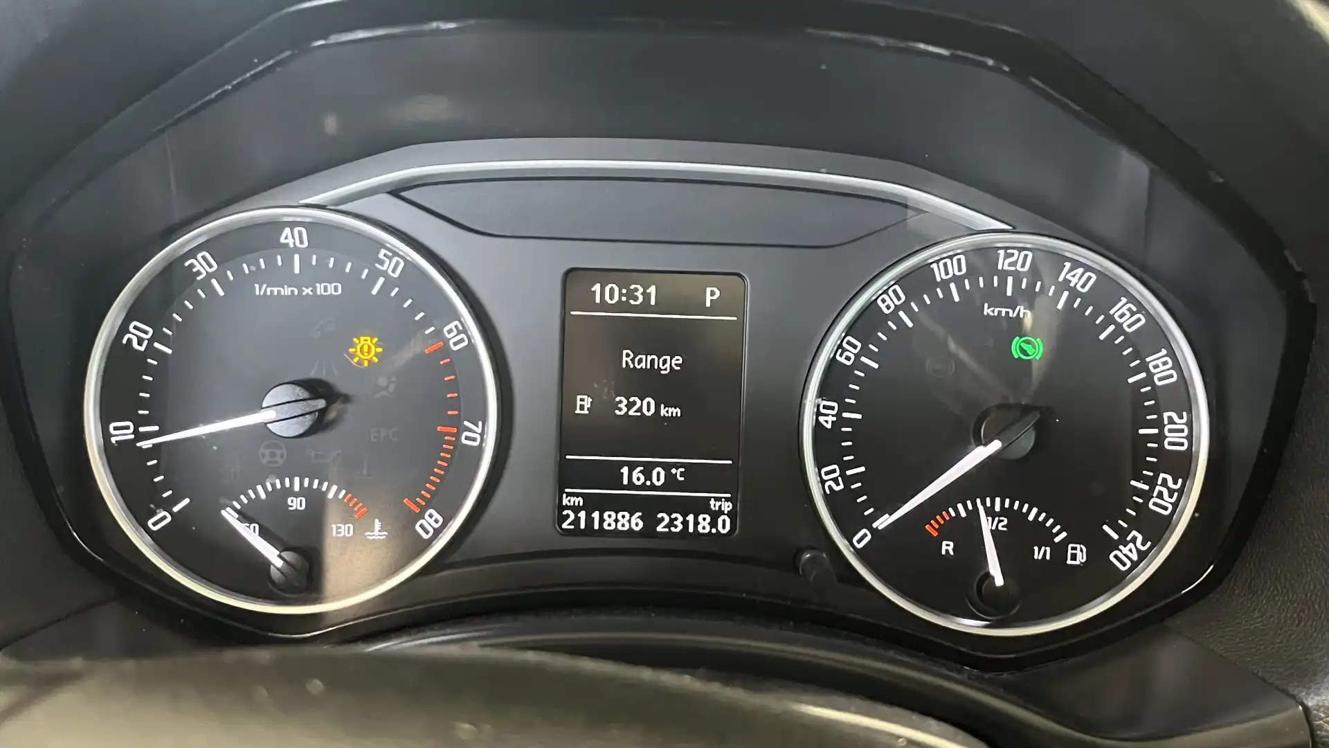 car-image