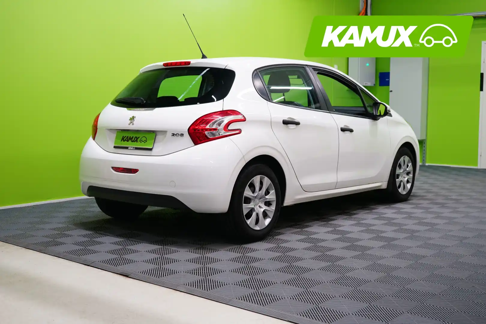 car-image