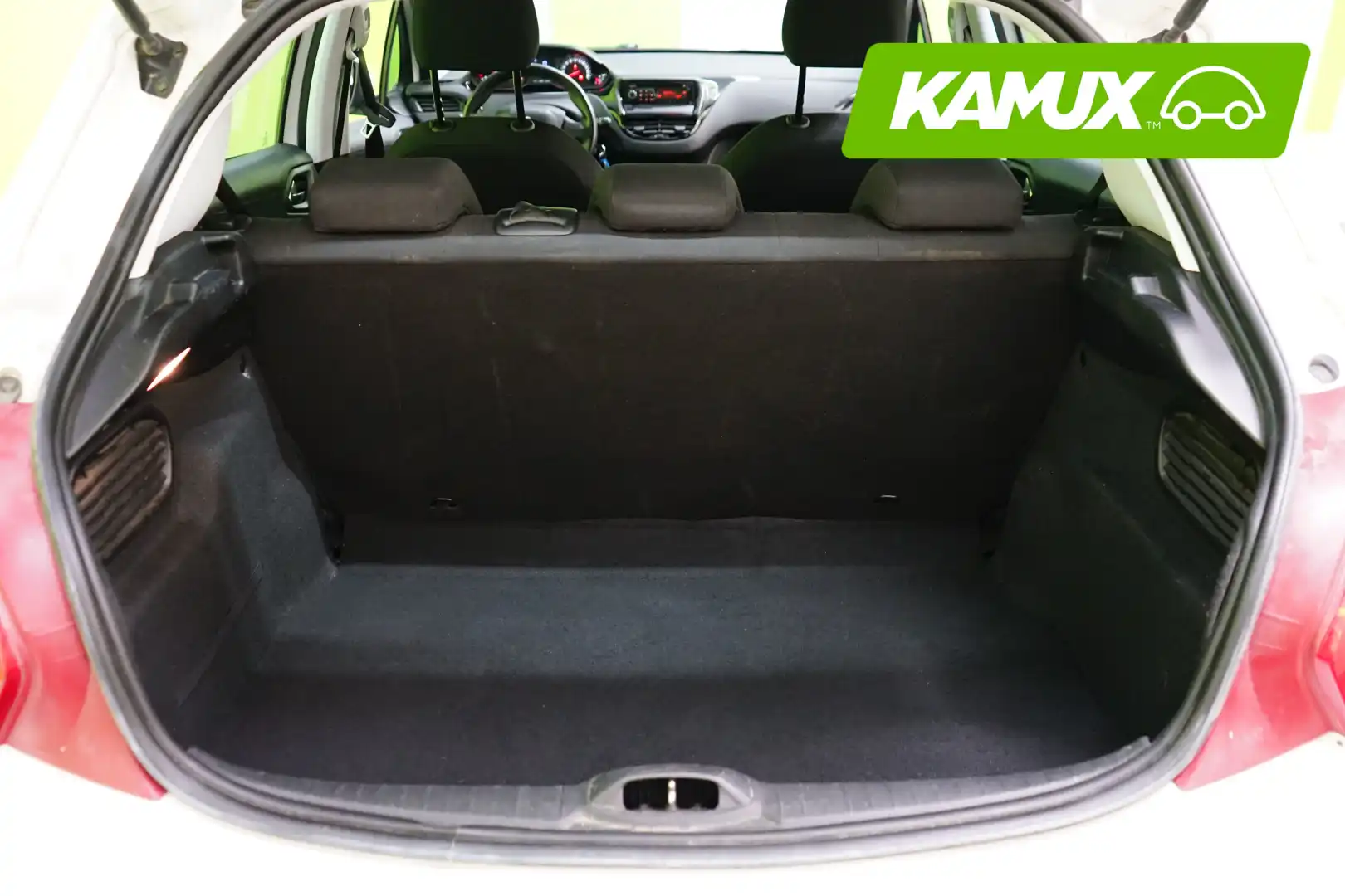 car-image
