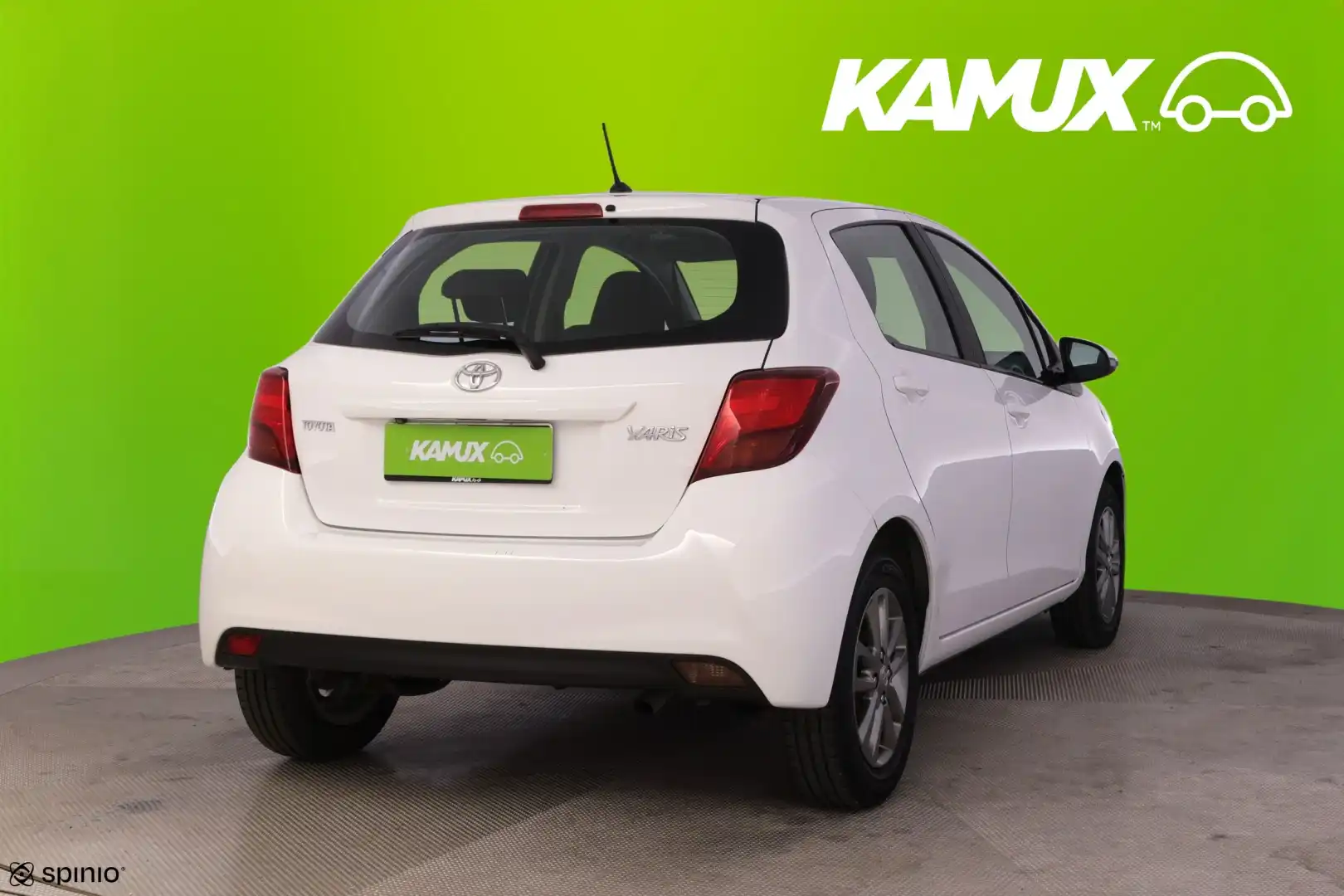 car-image