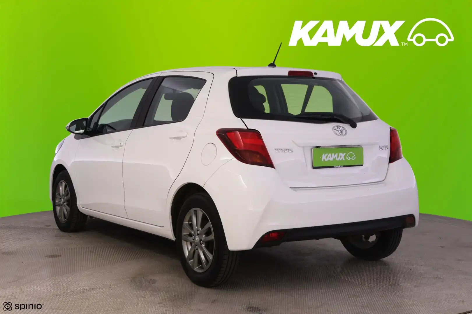 car-image