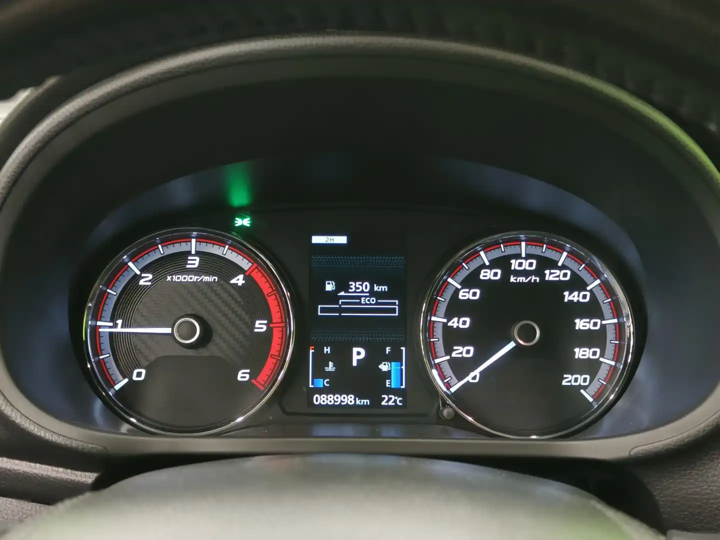 car-image