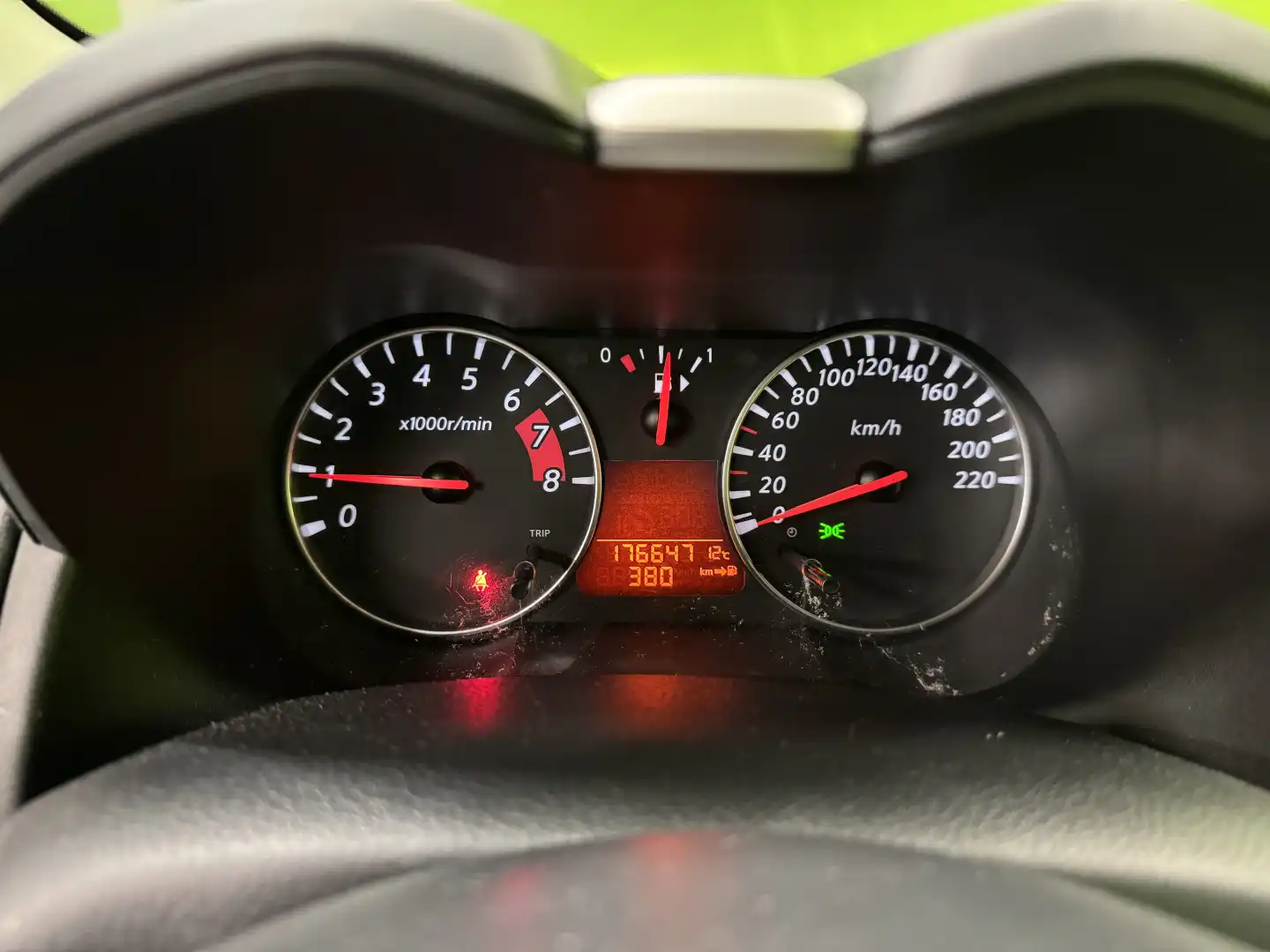 car-image