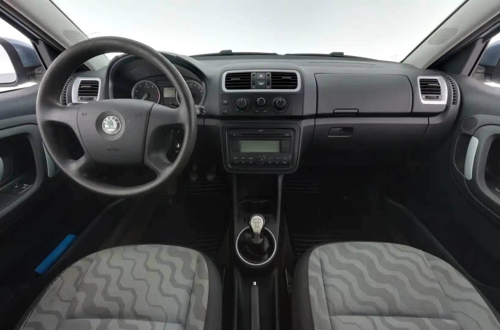 car-image