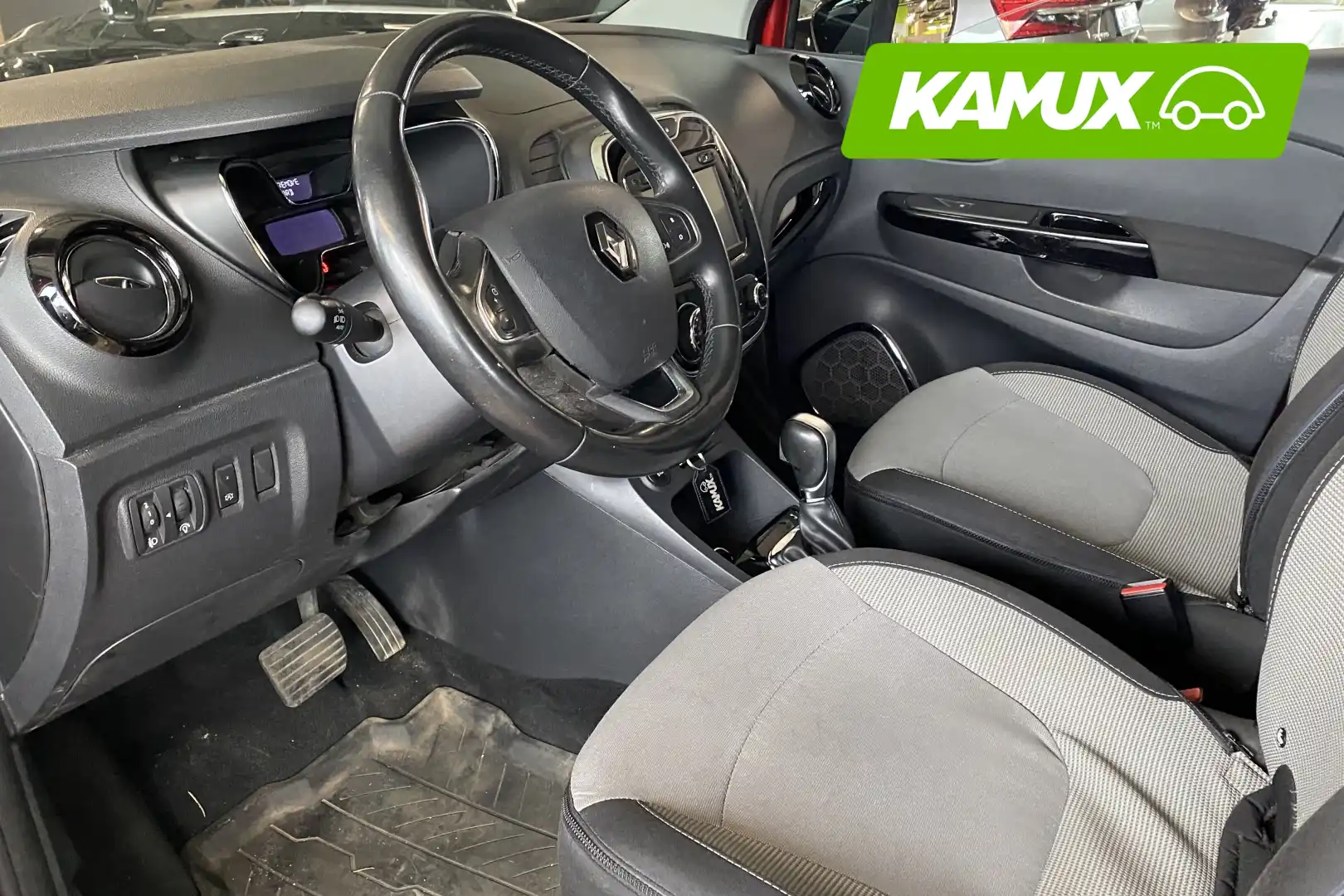 car-image