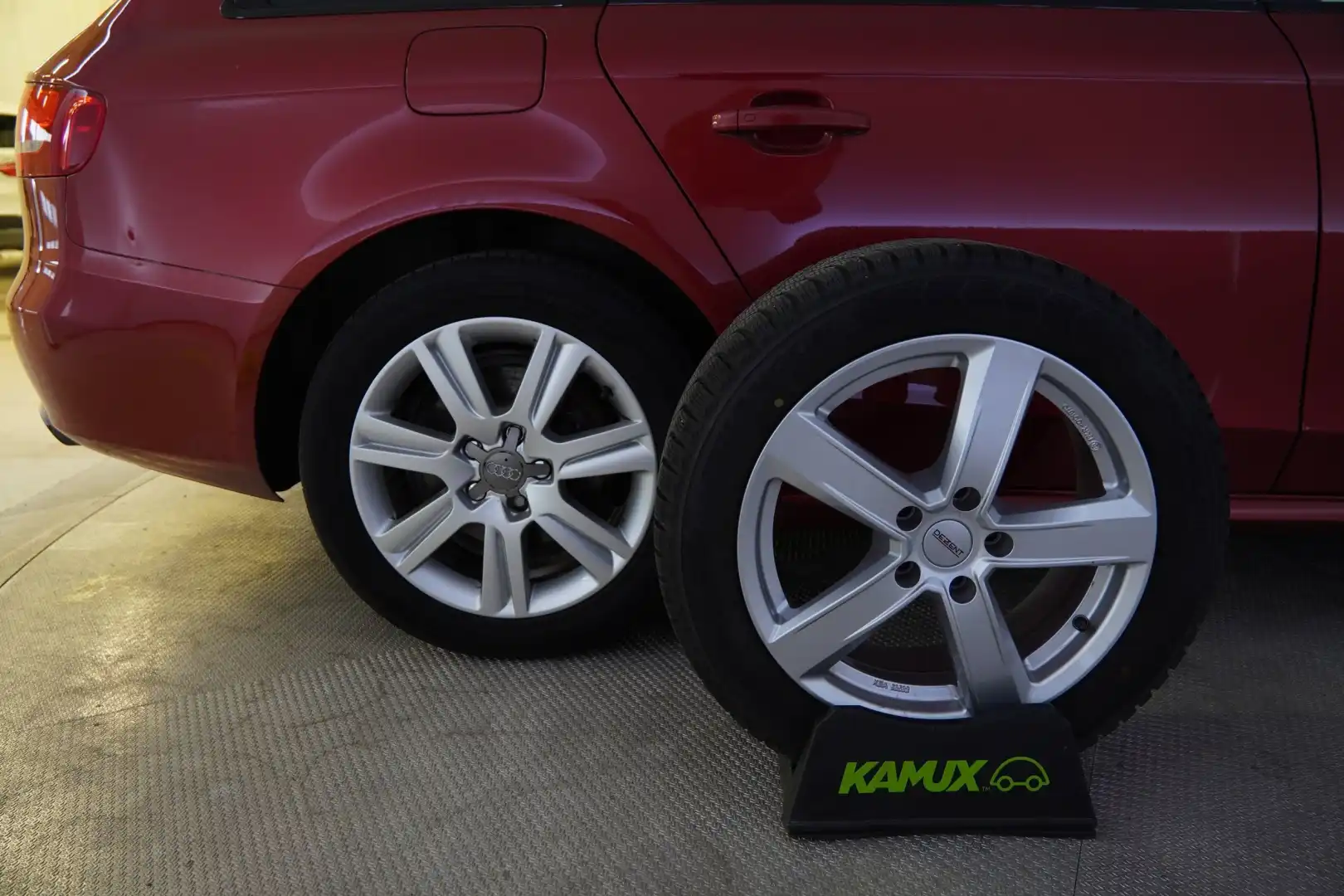 car-image