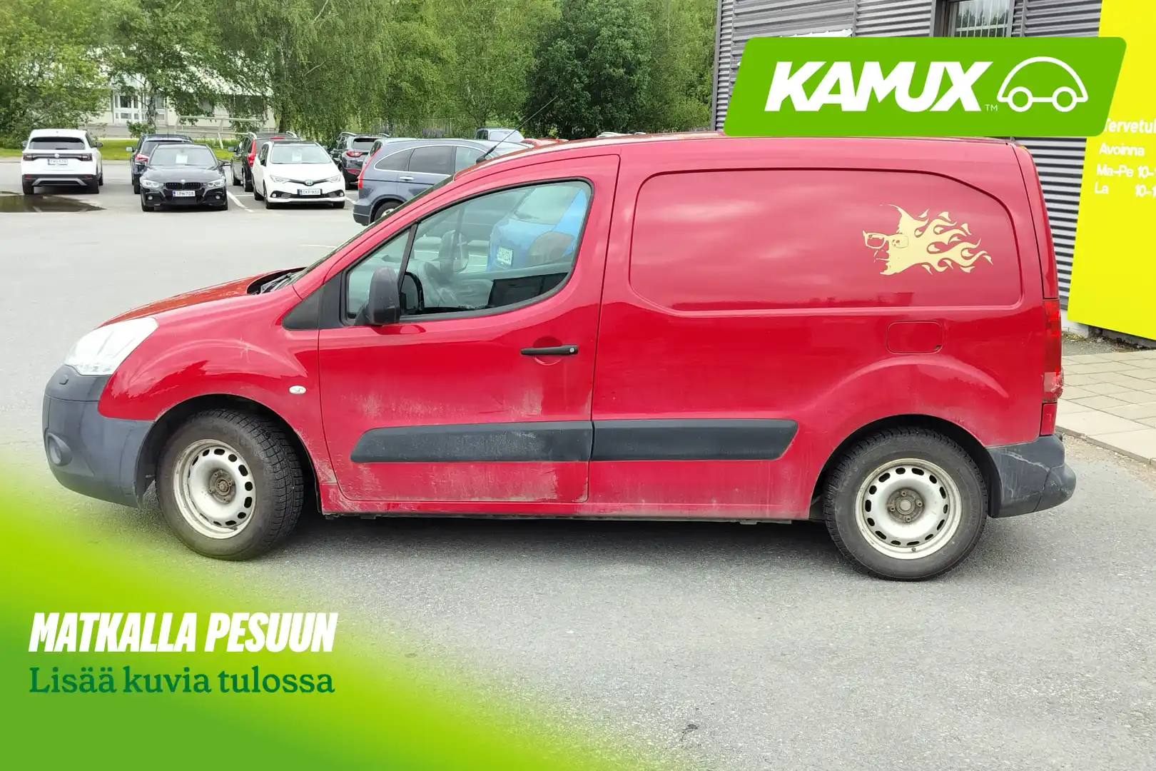 car-image