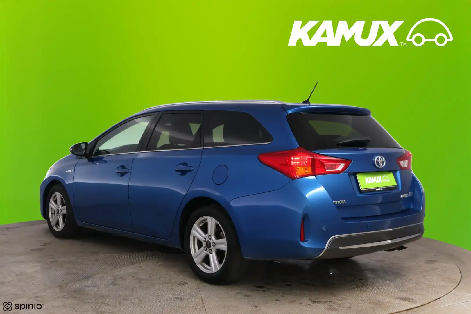 car-image