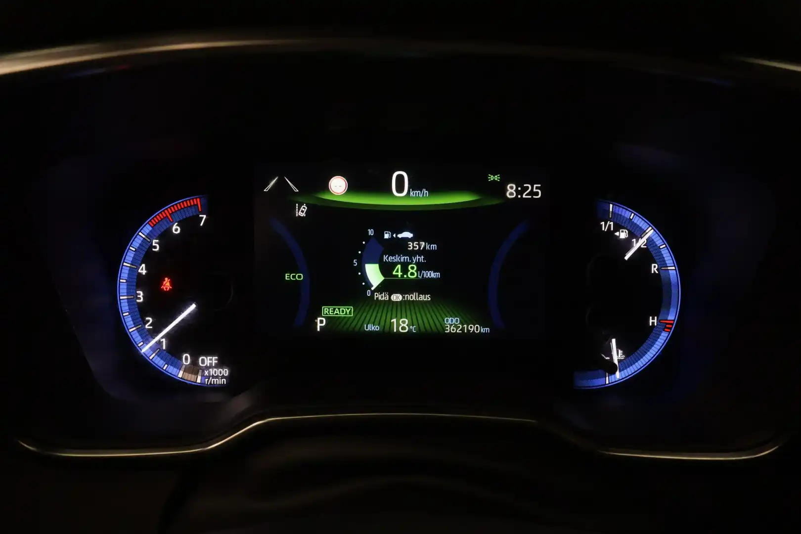car-image