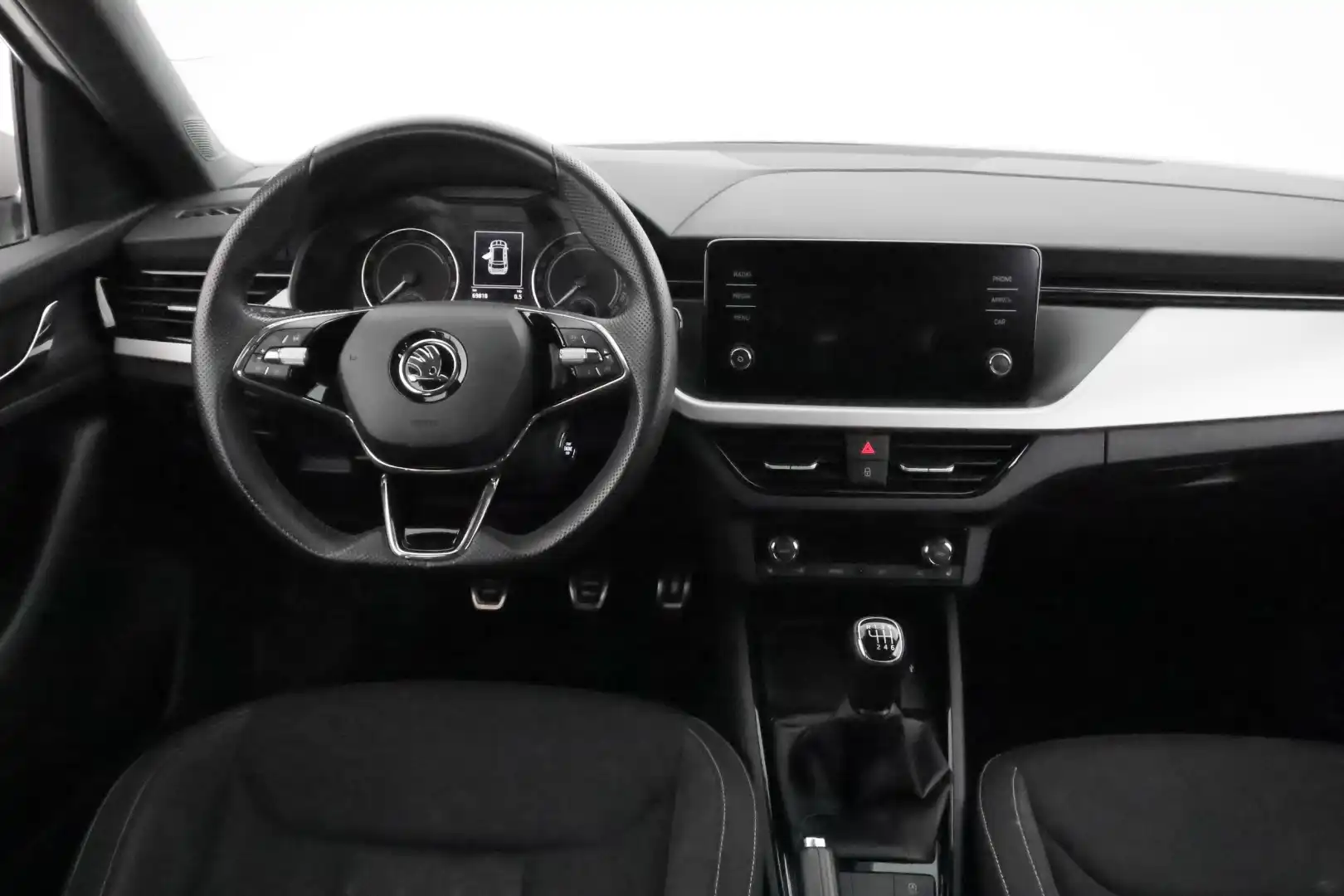 car-image