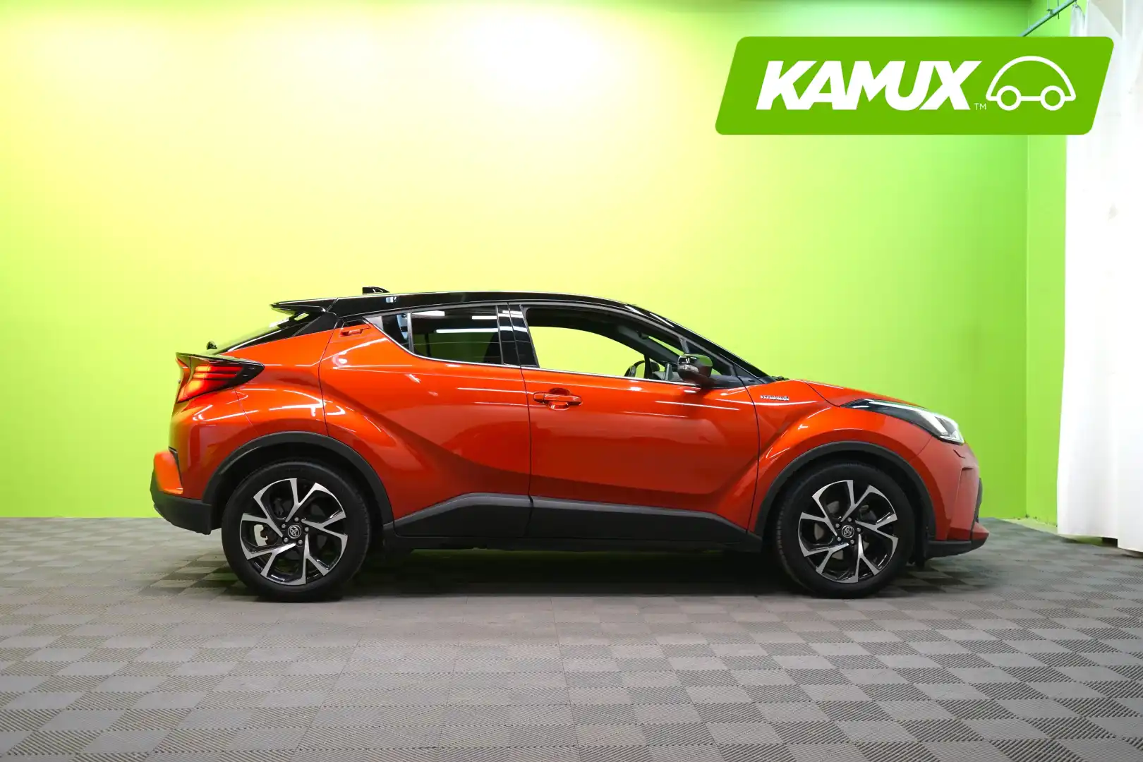 car-image