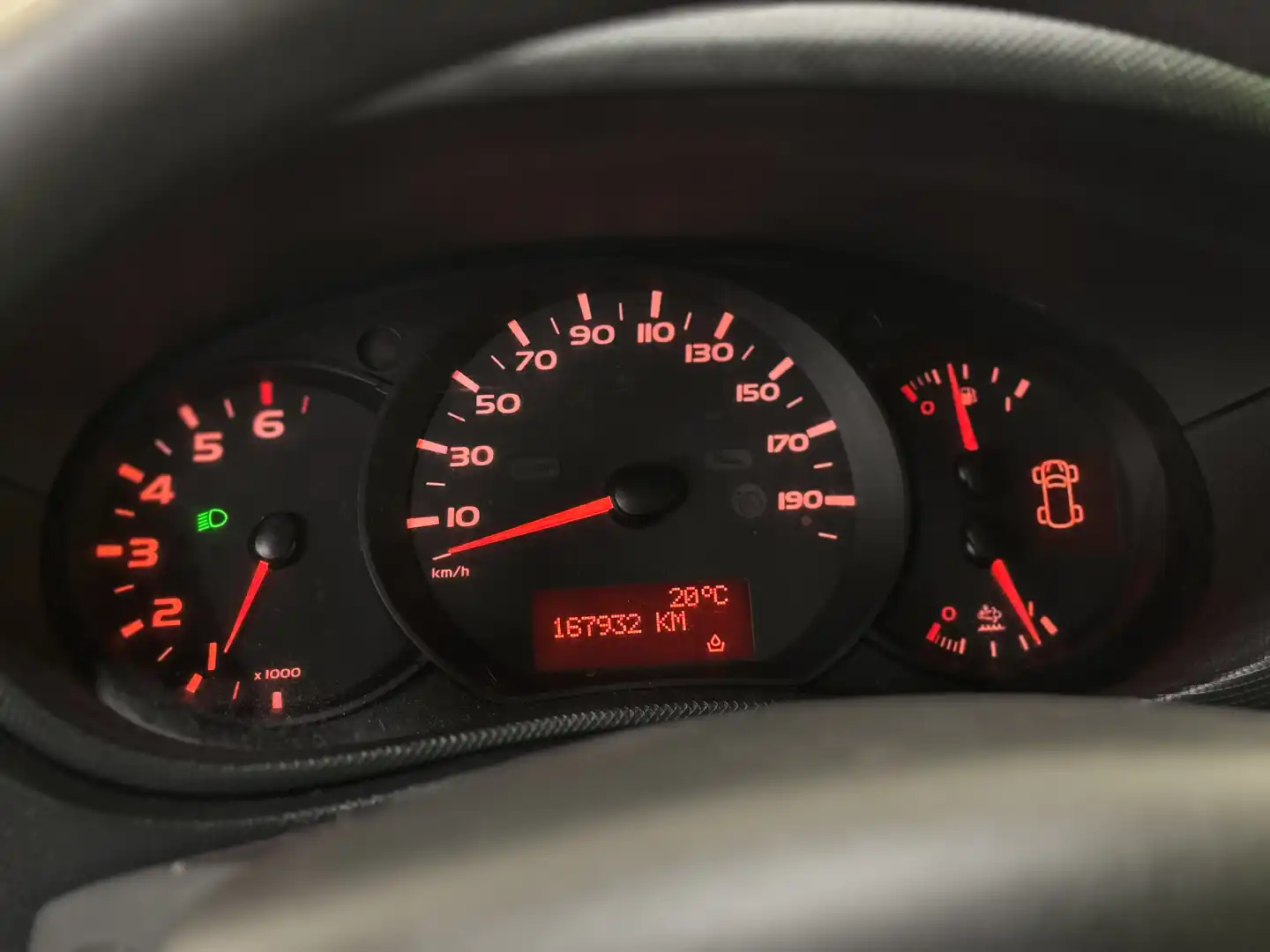 car-image