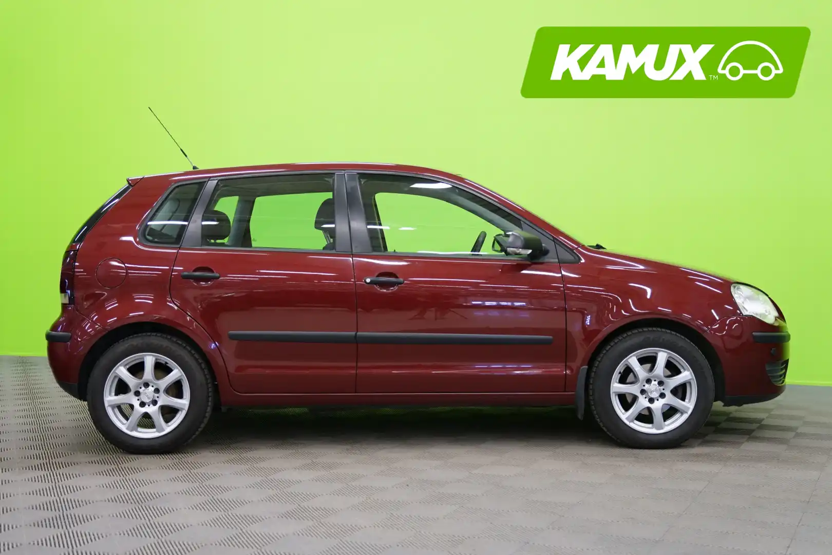 car-image