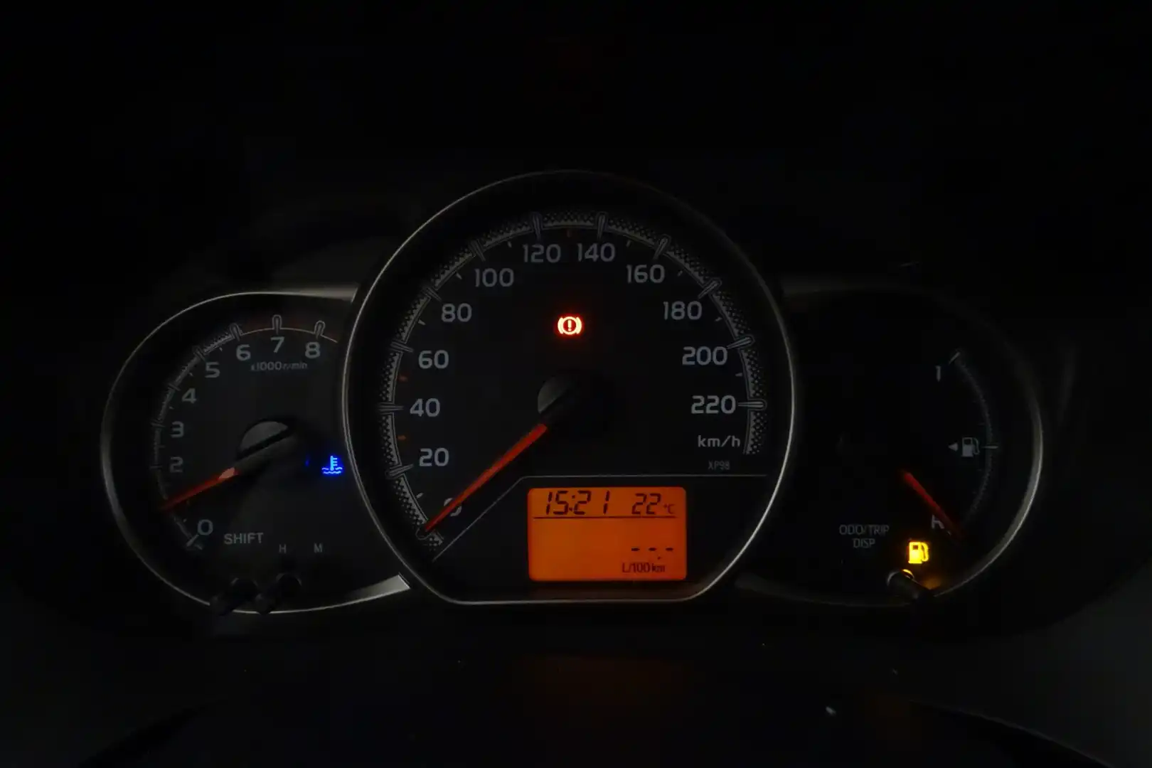 car-image