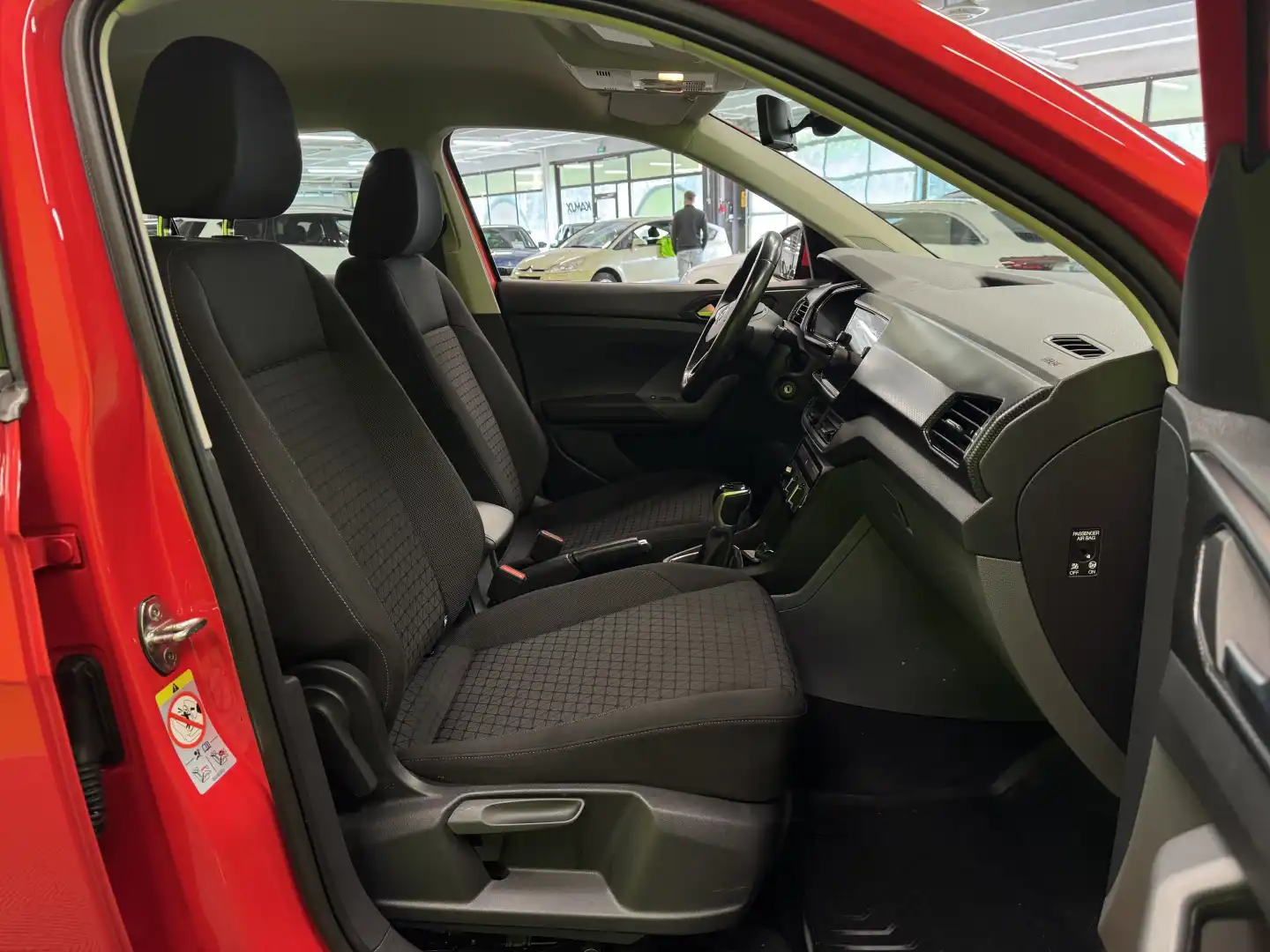 car-image