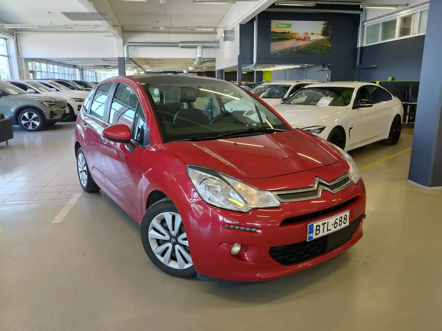 car-image