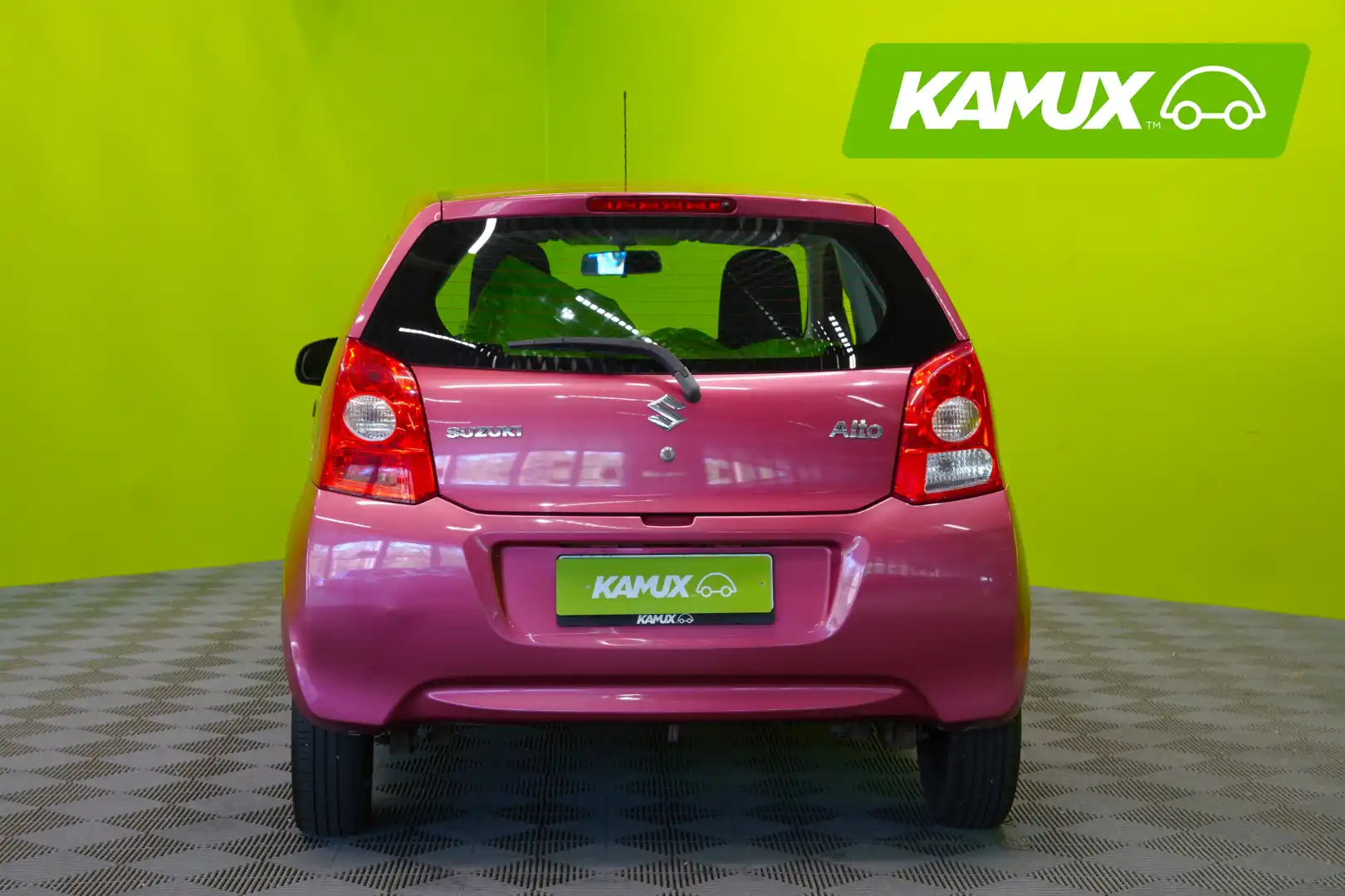 car-image