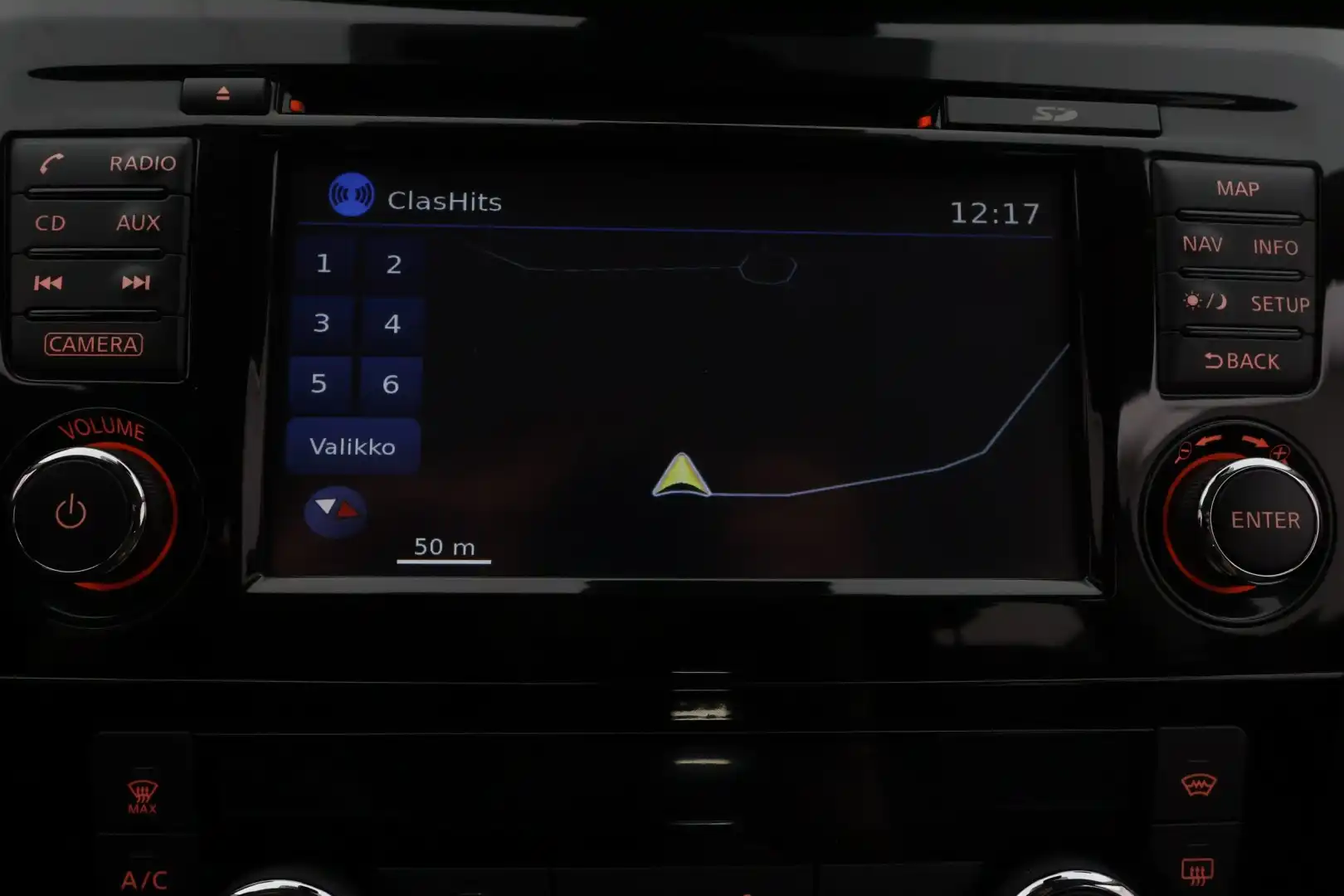 car-image