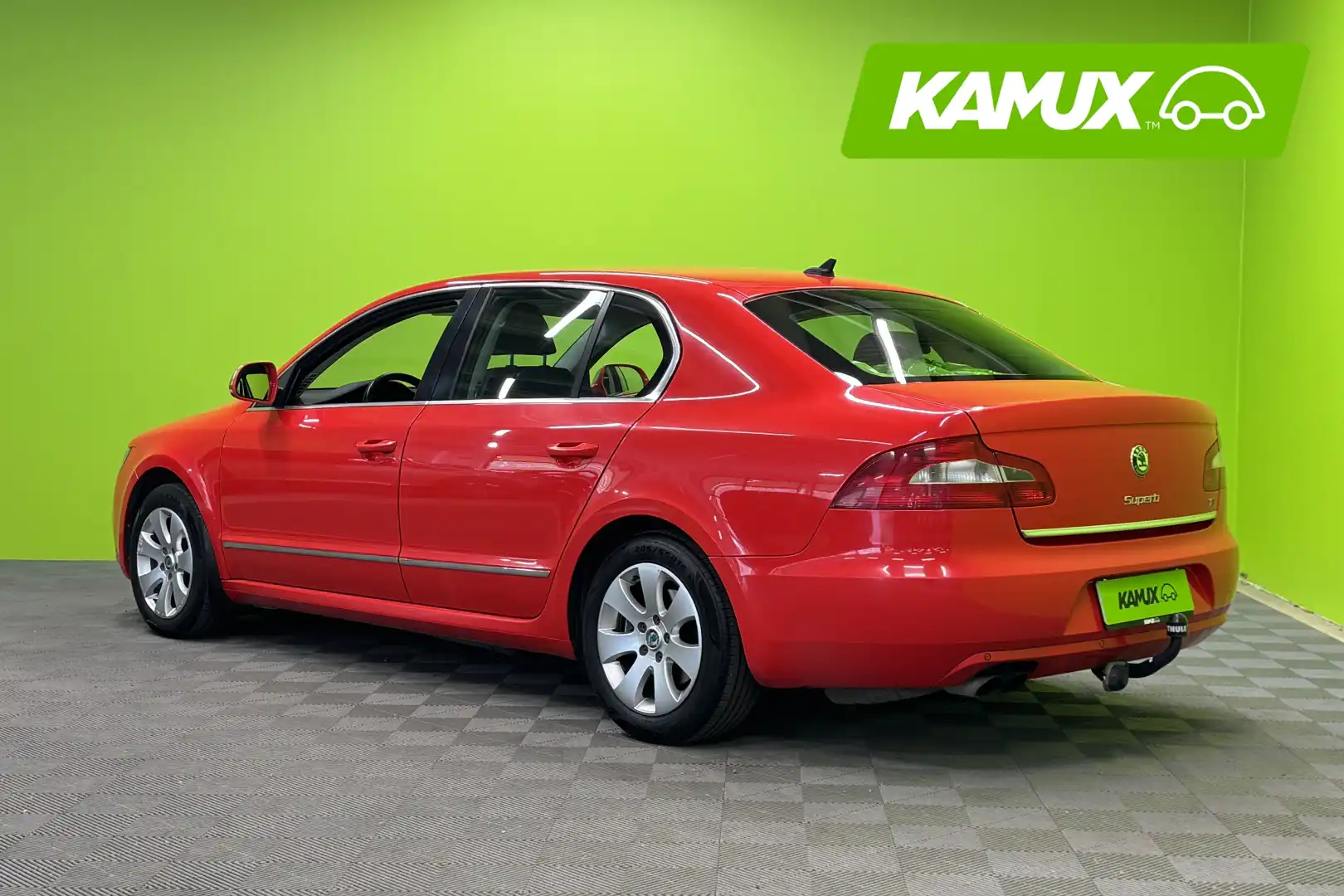 car-image