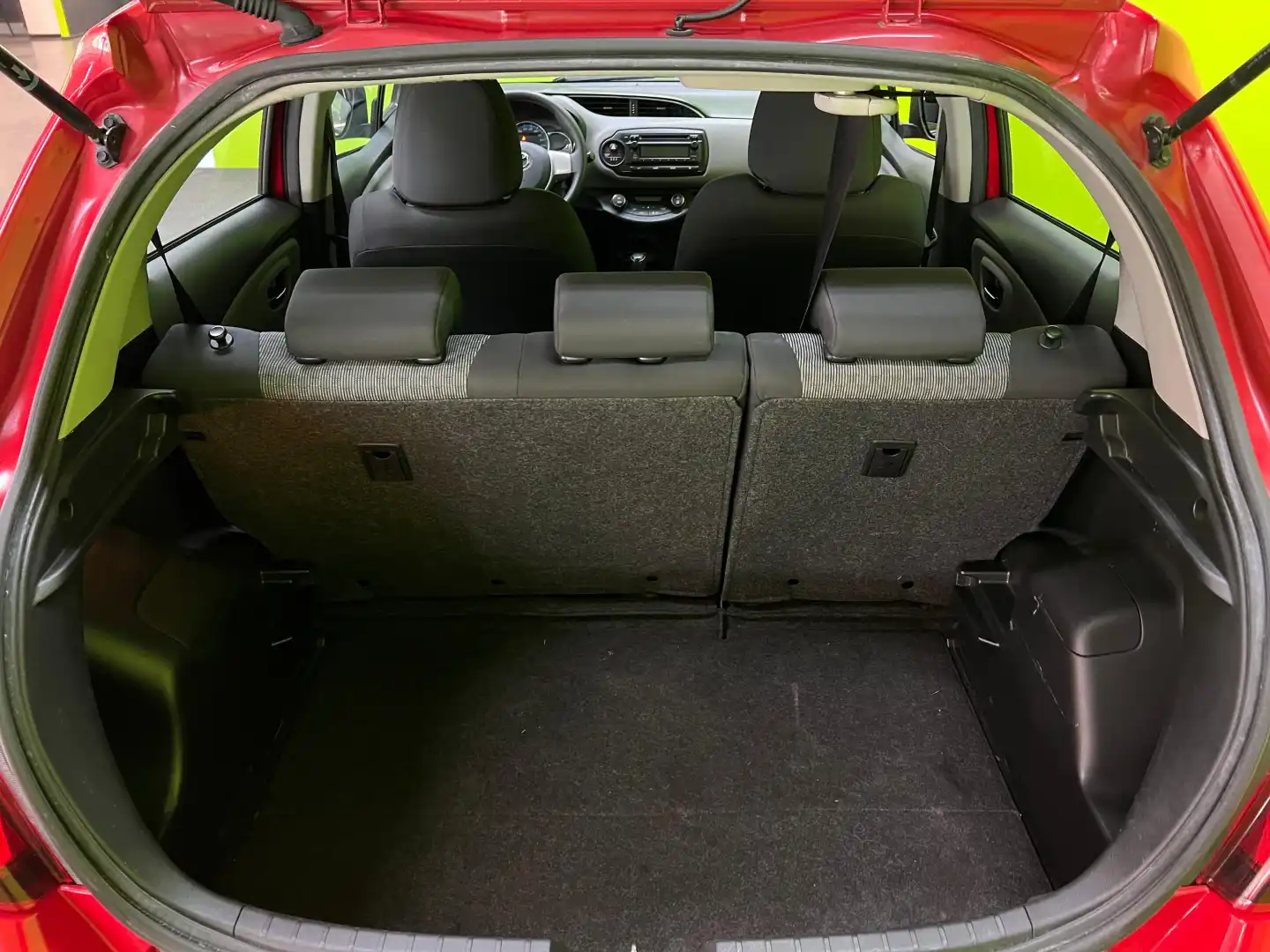 car-image