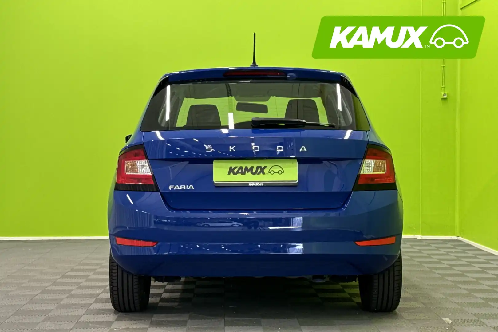 car-image