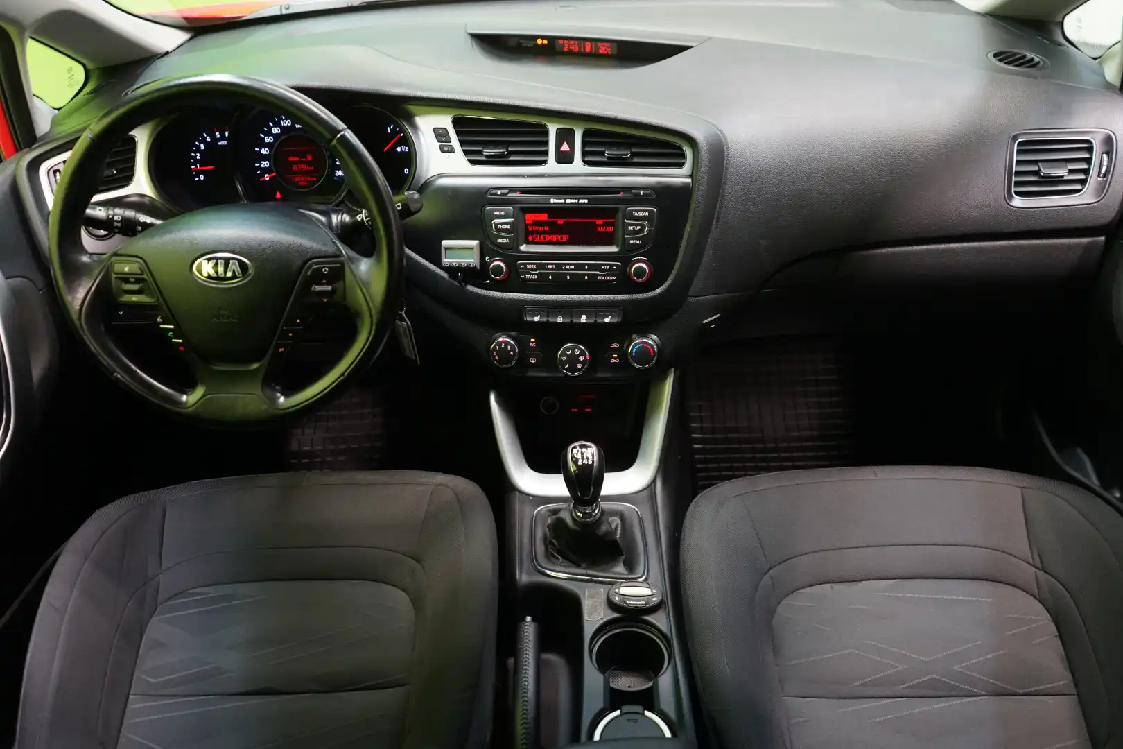 car-image