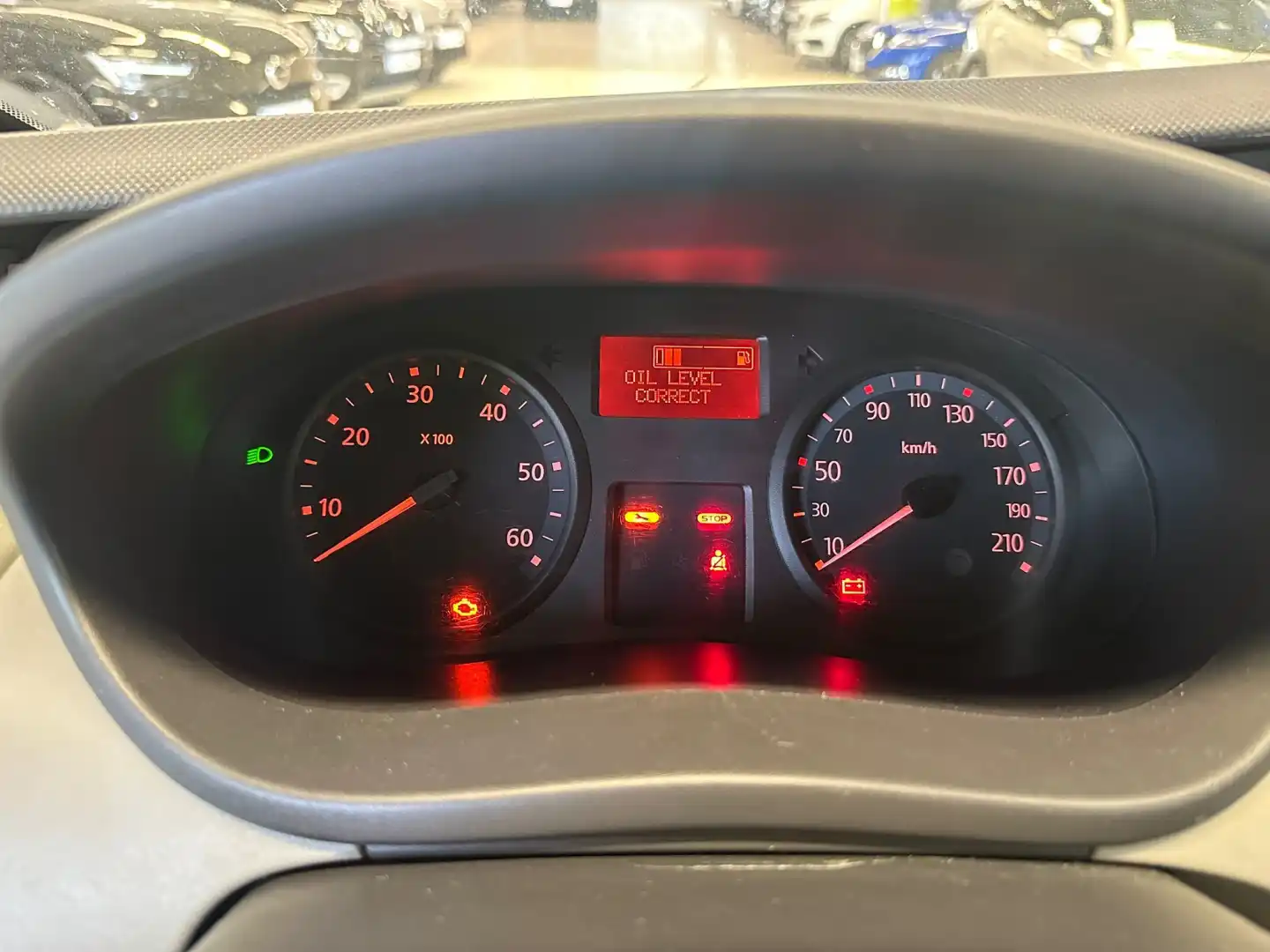 car-image