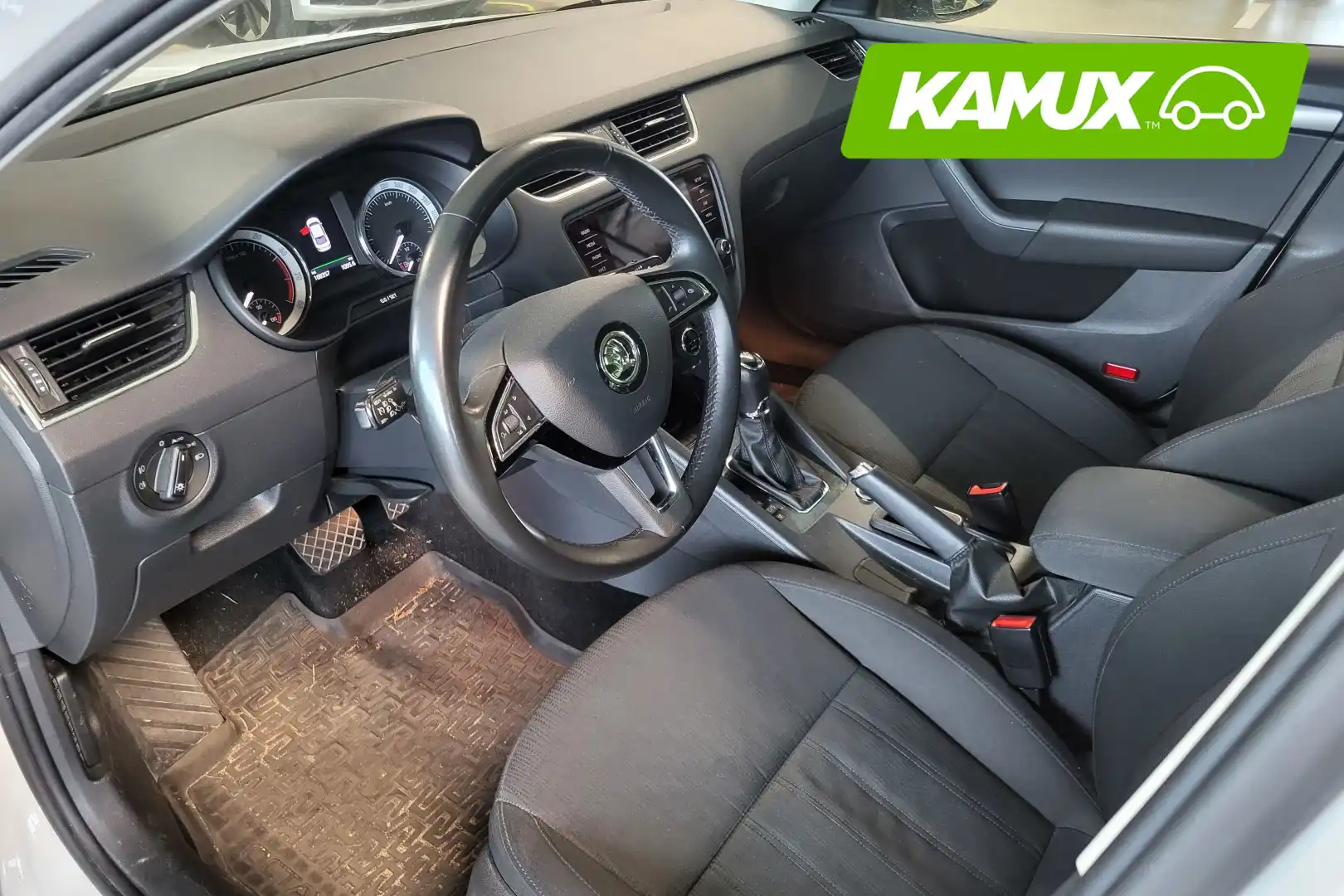 car-image