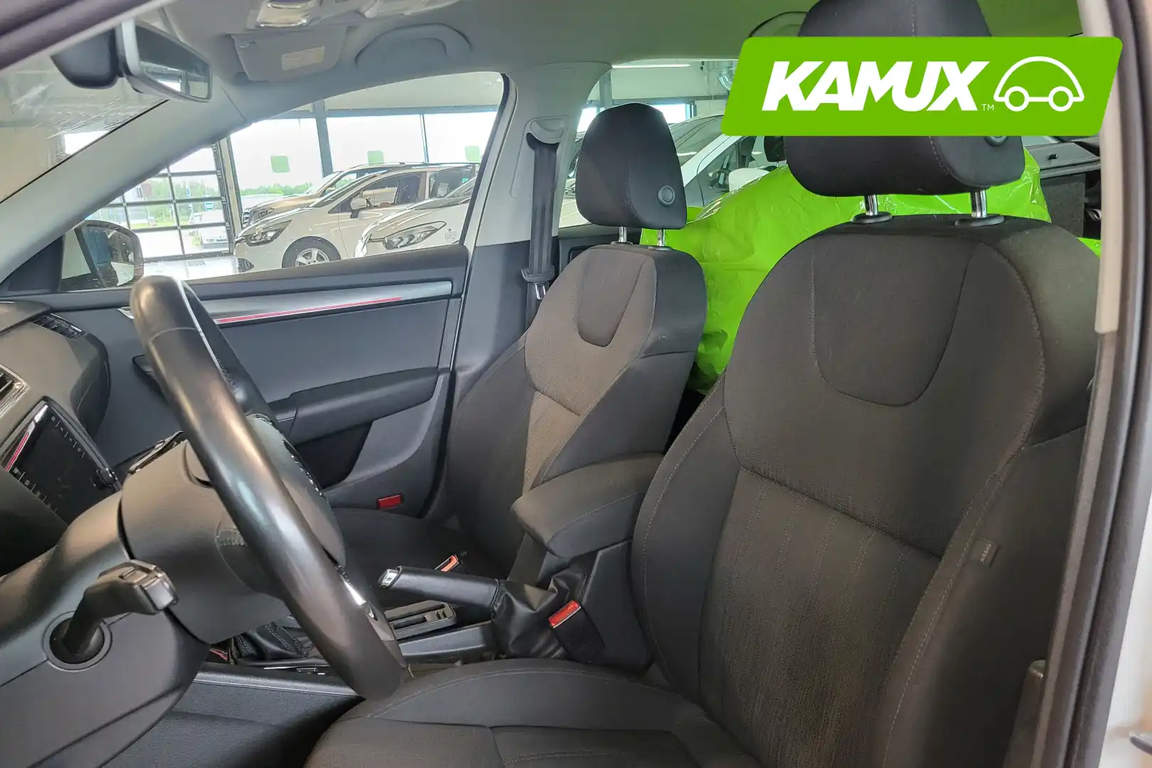 car-image